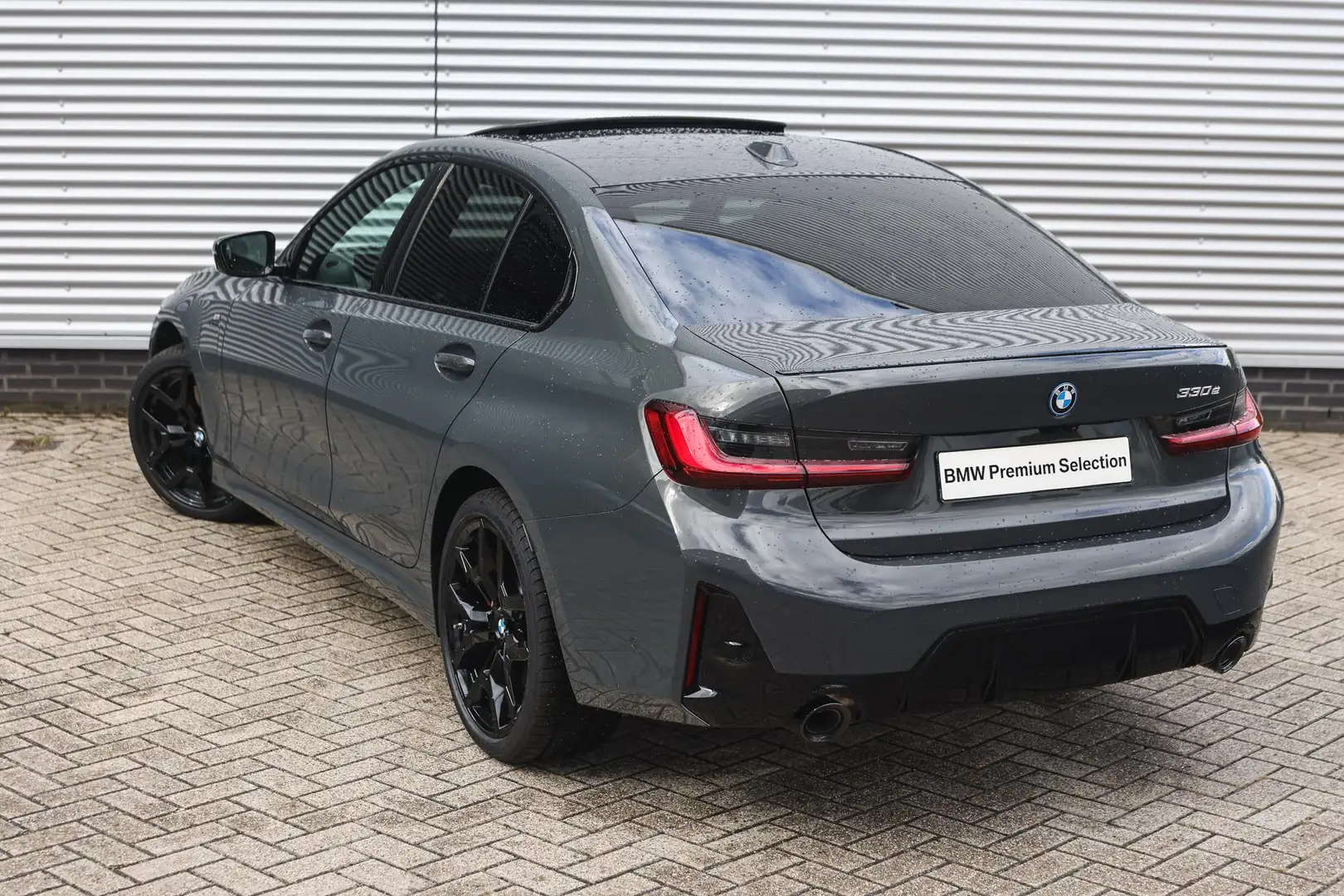 BMW 330 3 Serie 330e High Executive M Sport Automaat / Sch Gris - 2