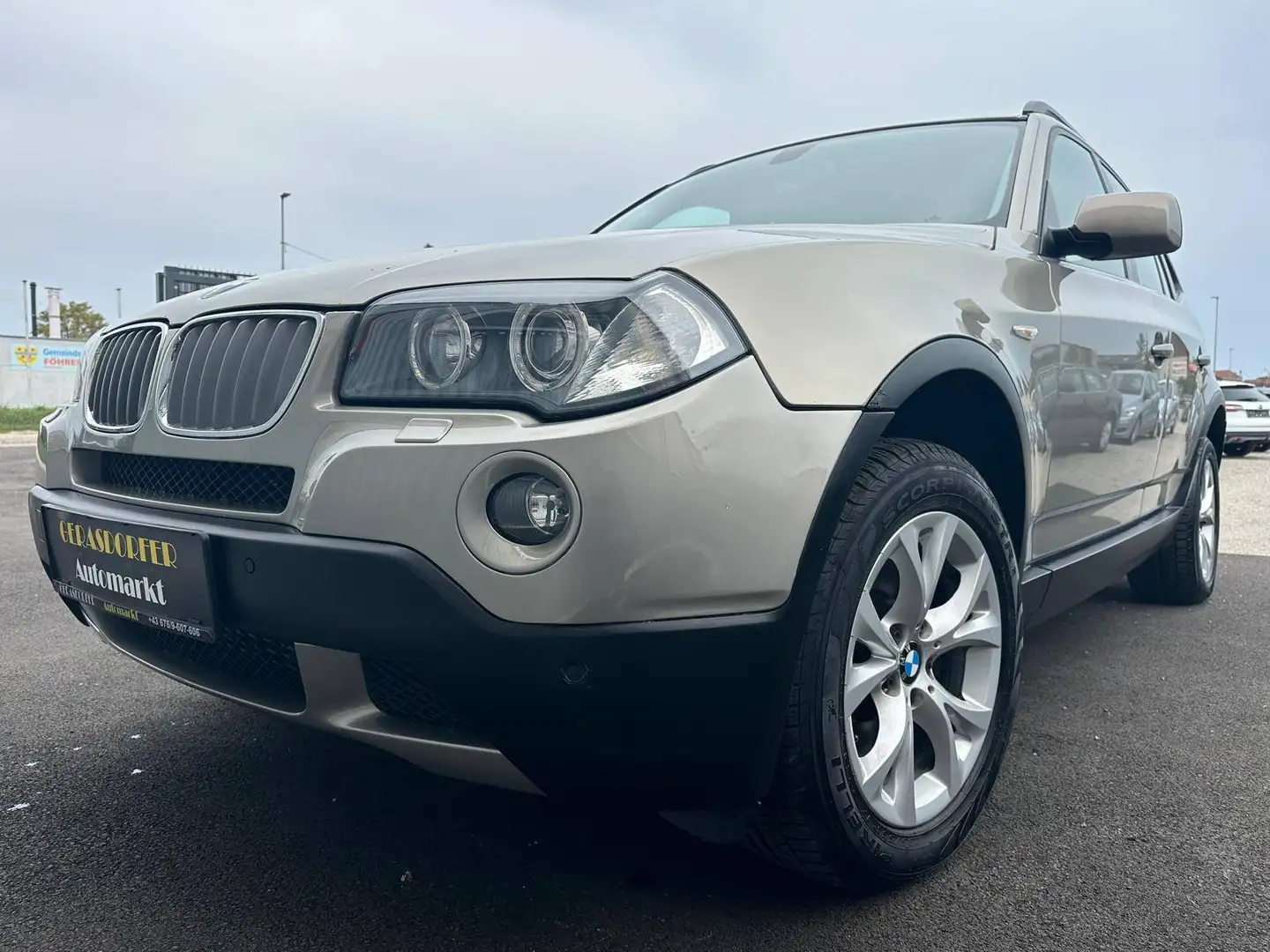 BMW X3 xDrive 20 d Edition Lifestyle *1-Besitz*Wenig KM*Finanzierung* Braun - 2