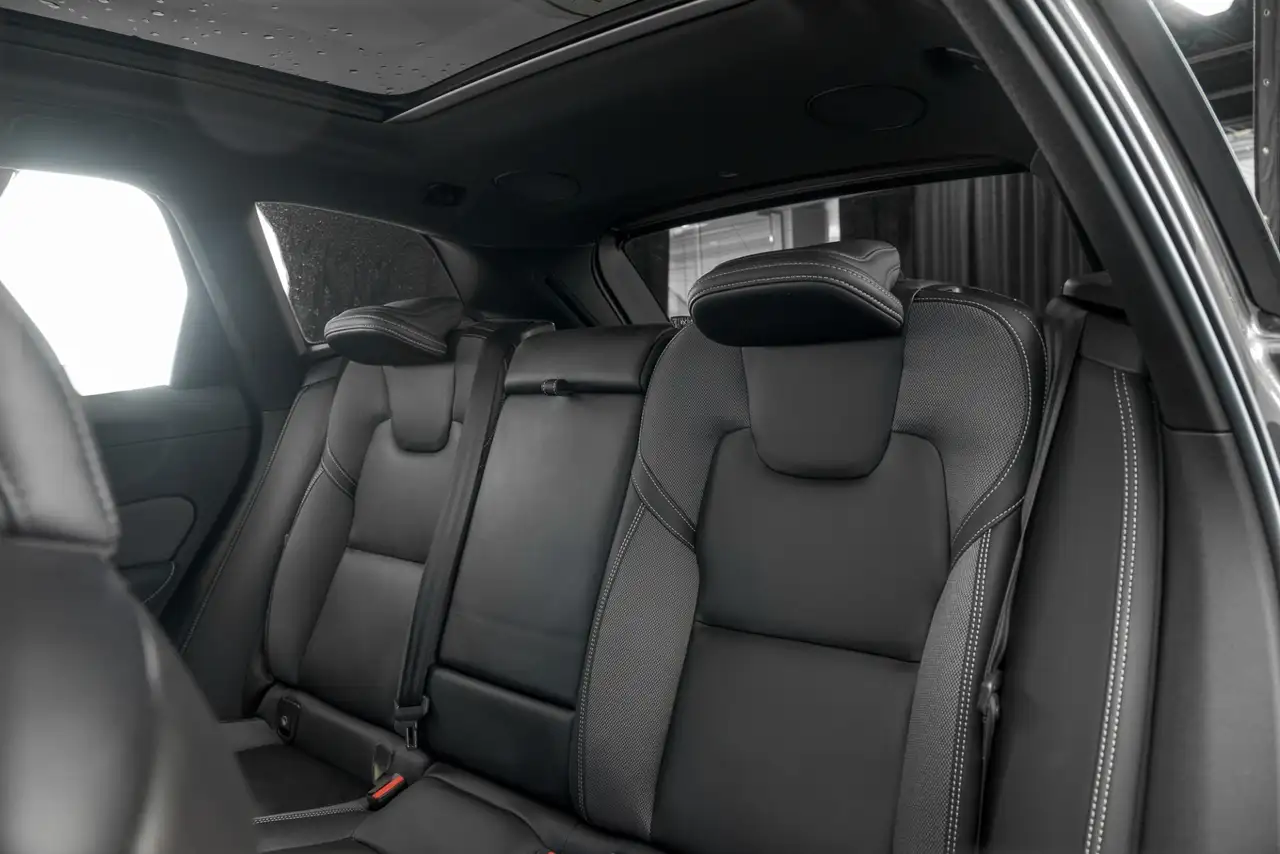 Volvo XC60 снимка Volvo XC60