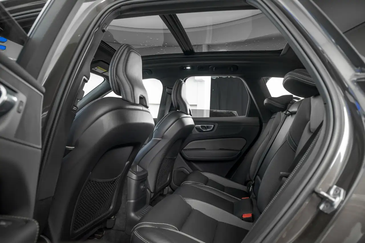 Volvo XC60 снимка Volvo XC60