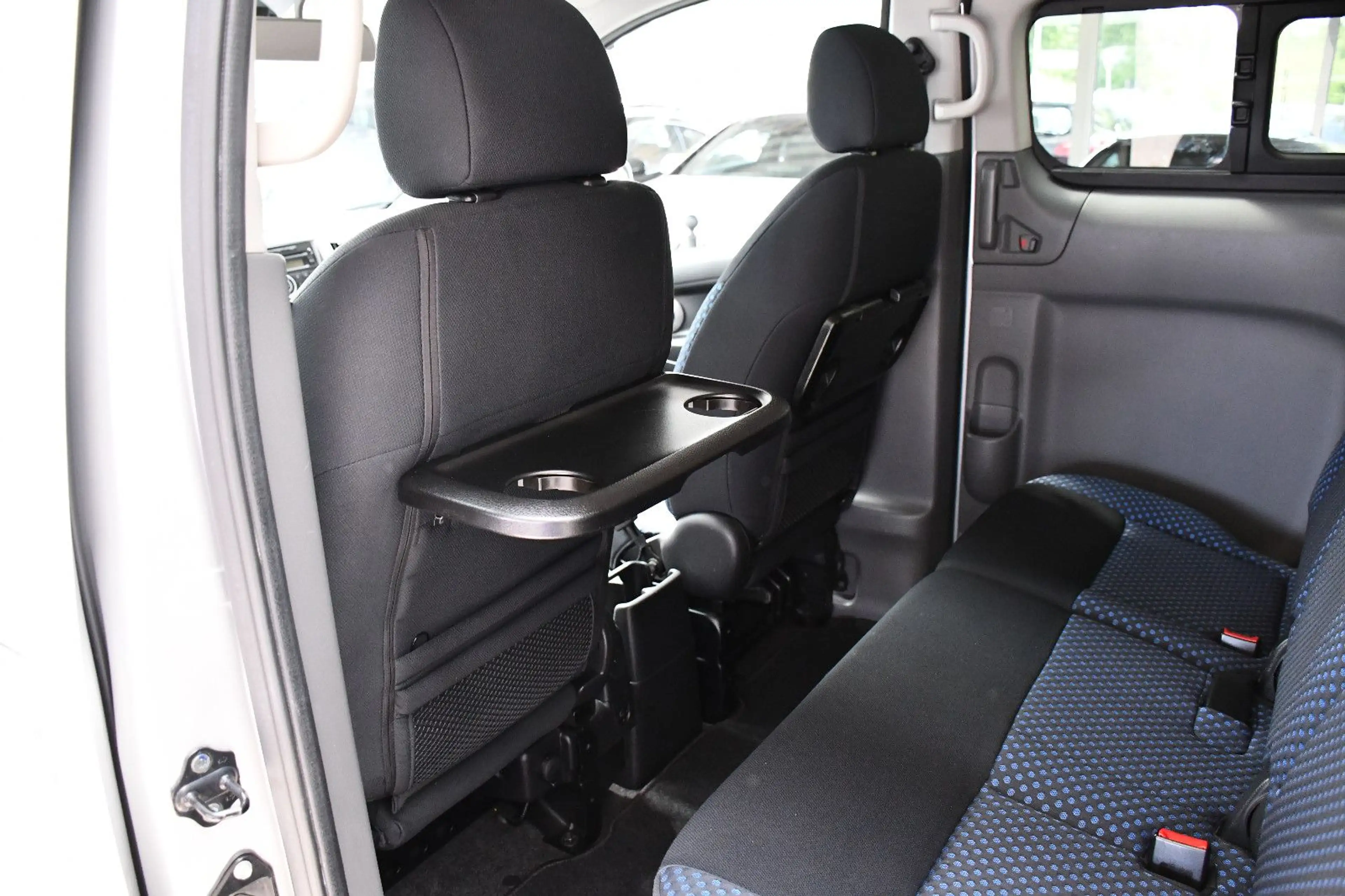 Nissan NV200 Evalia Premium Klima 7 Sitzer Kamera — photo 13