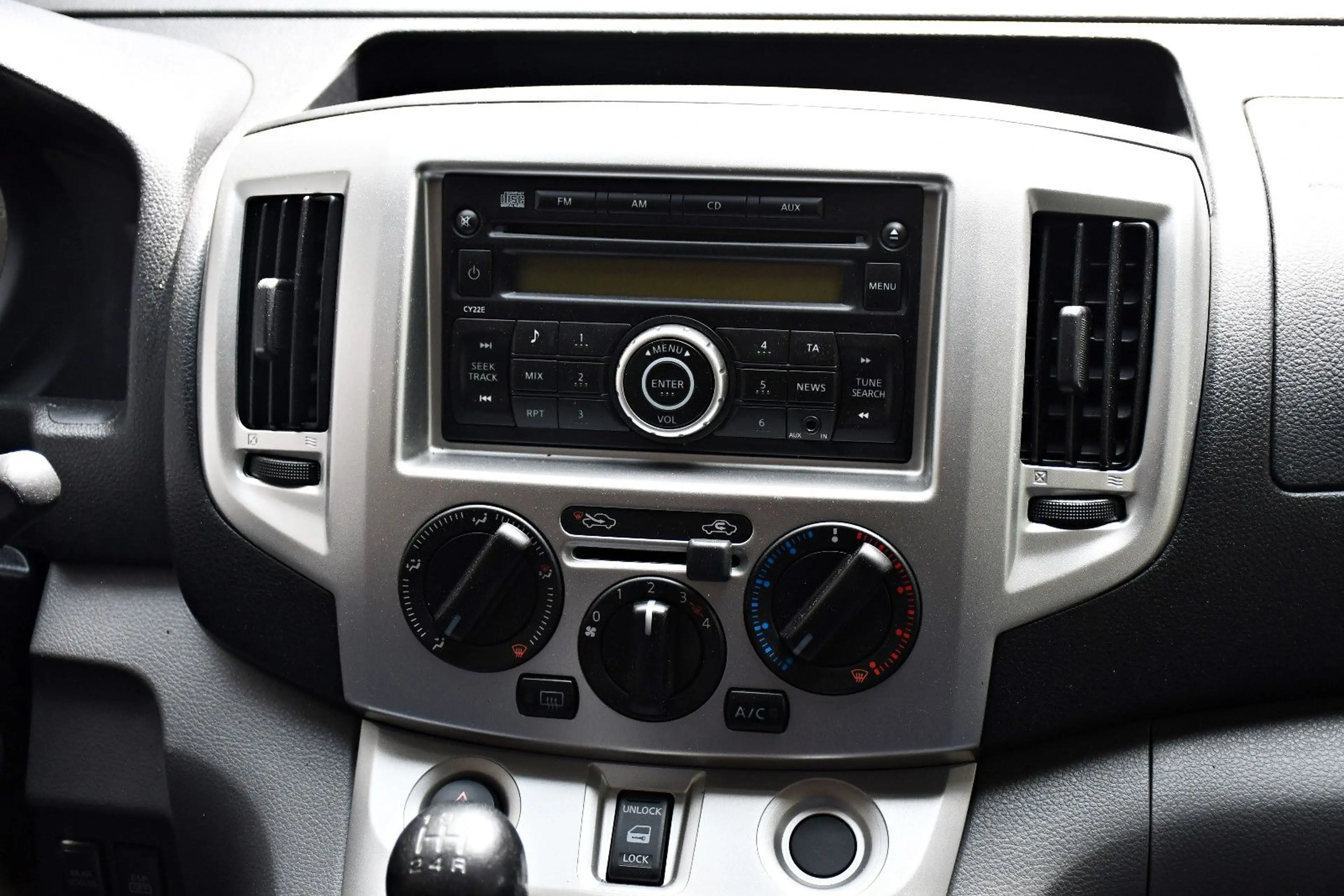 Nissan NV200 Evalia Premium Klima 7 Sitzer Kamera — photo 8