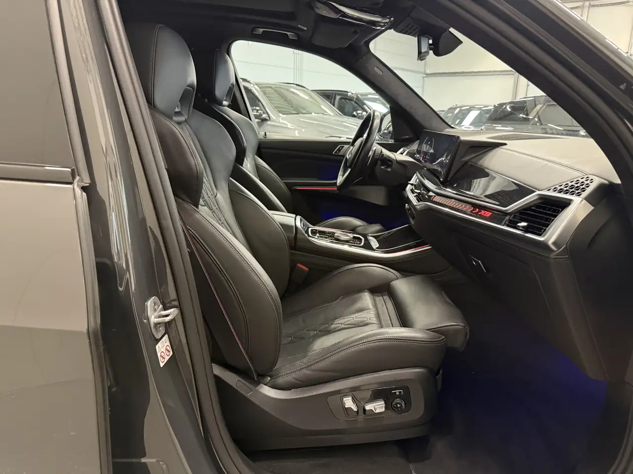 BMW X5 xDrive50e M-Sport DRAVITGRAU/PANO/22"/M-SPORTSTOEL, миниатюра 14
