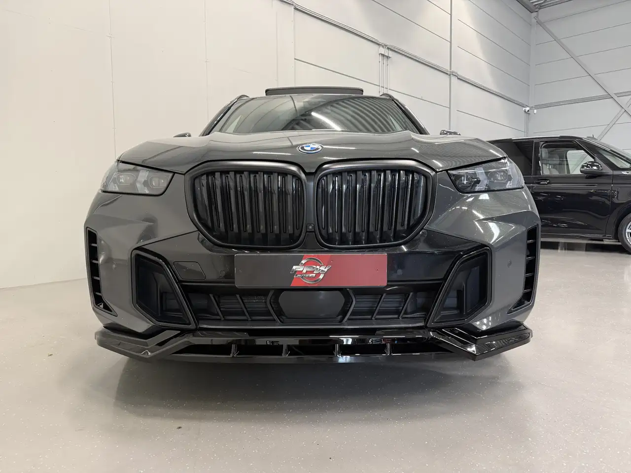 BMW X5 xDrive50e M-Sport DRAVITGRAU/PANO/22"/M-SPORTSTOEL, миниатюра 4