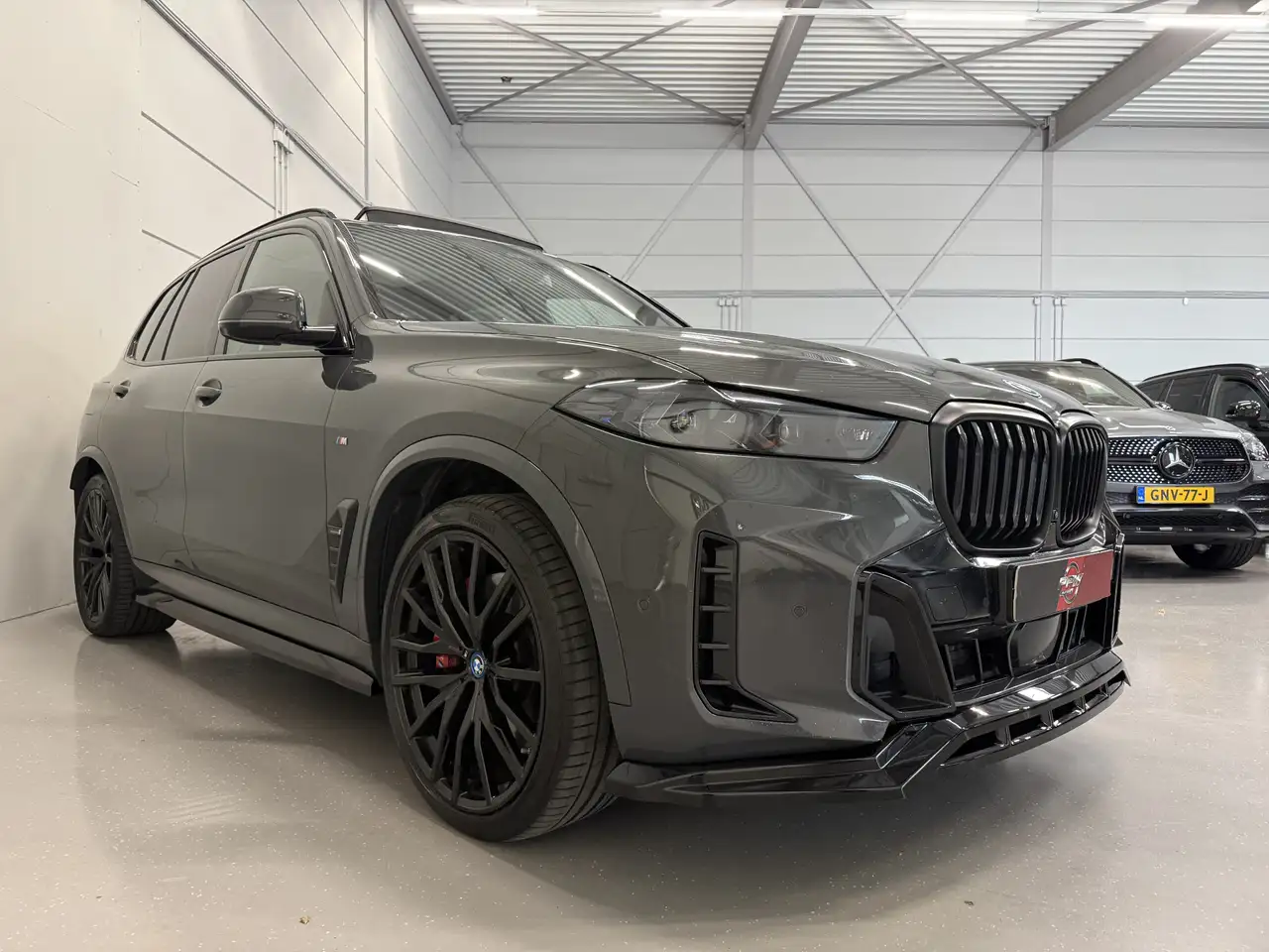 BMW X5 xDrive50e M-Sport DRAVITGRAU/PANO/22"/M-SPORTSTOEL, миниатюра 5