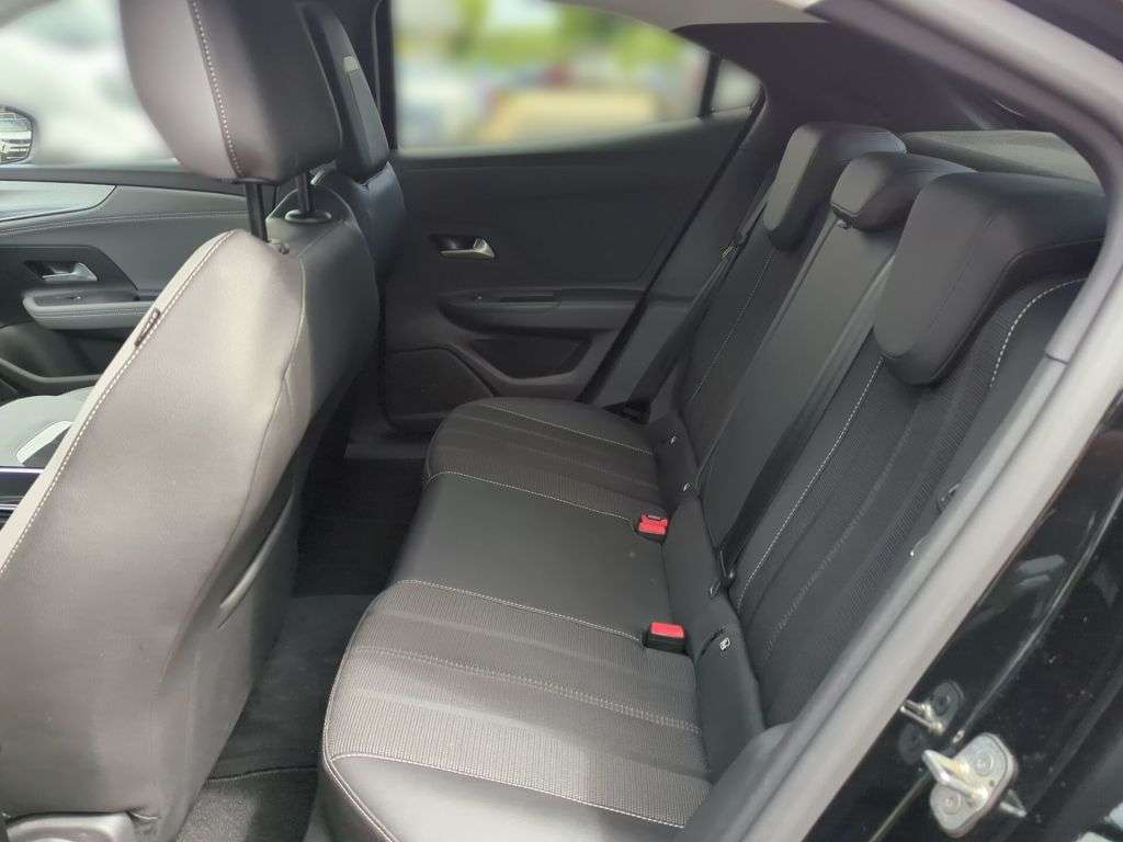 Opel Mokka E