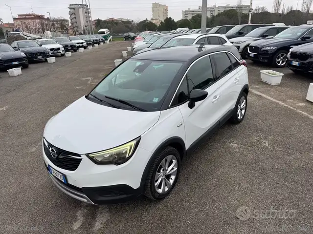 Opel Crossland X view 5