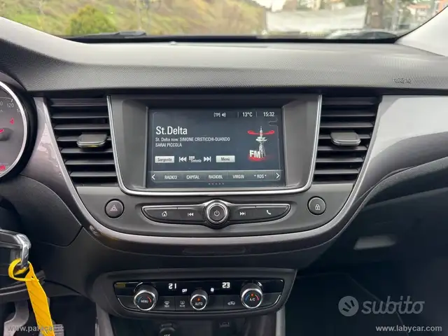 Opel Crossland X view 11