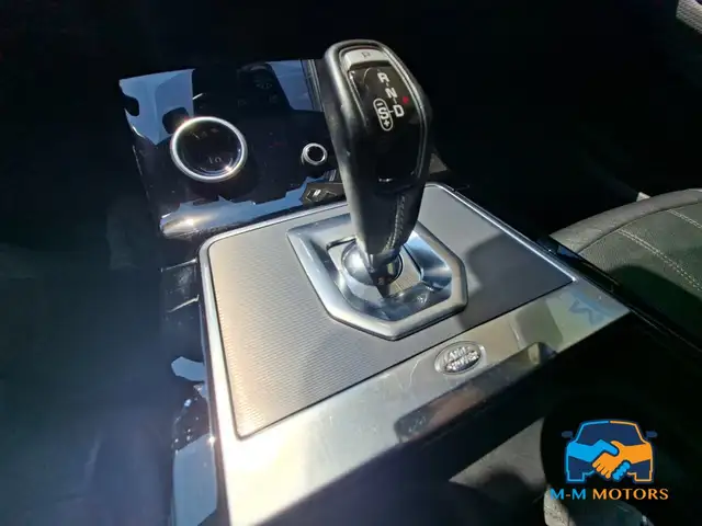 Land Rover Range Rover Evoque view 13