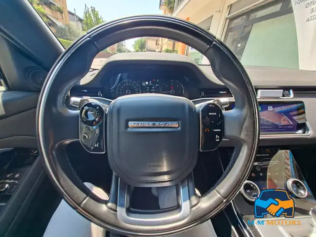 Land Rover Range Rover Evoque view 11