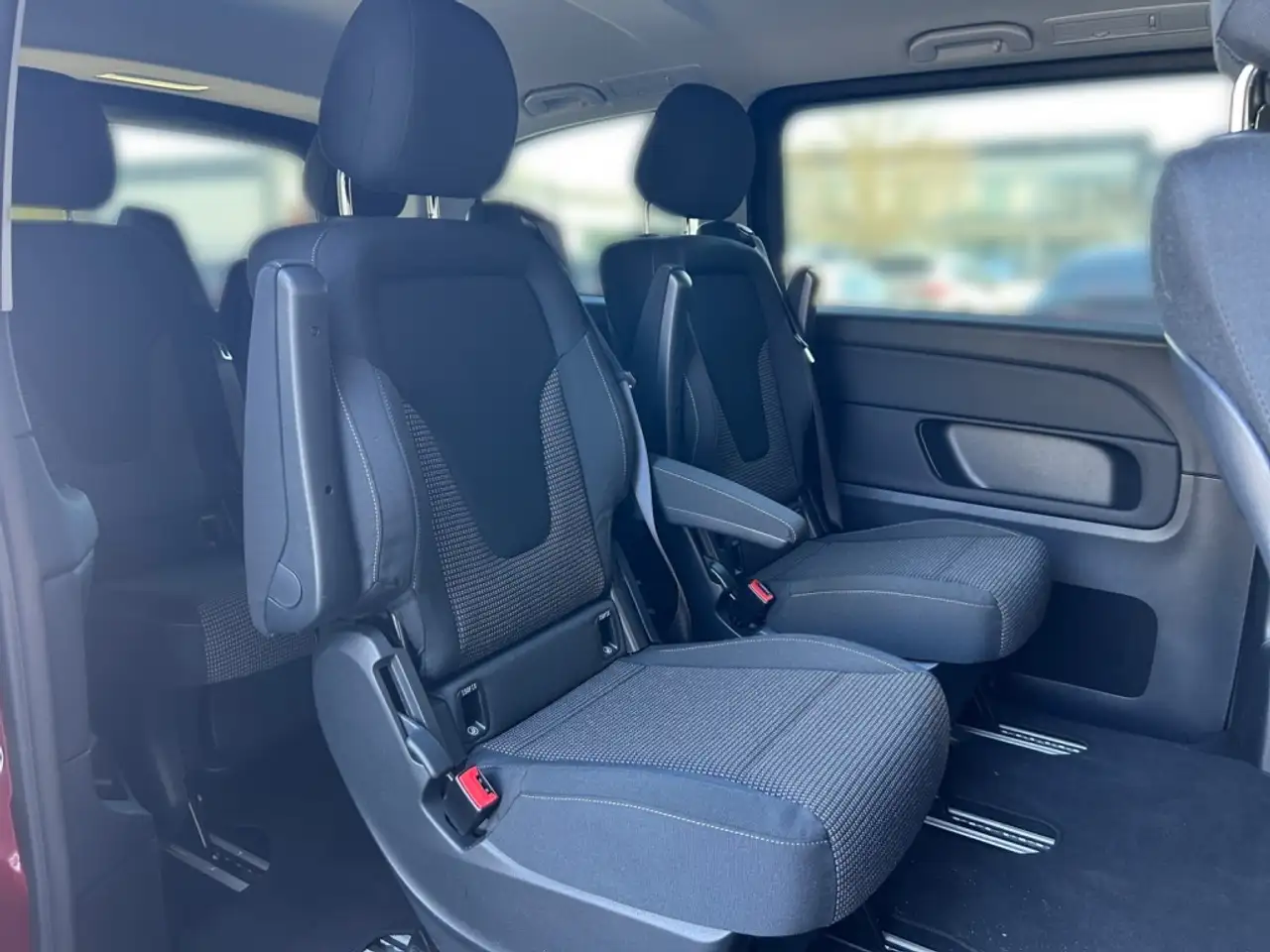 Mercedes-Benz V 220 d Kompakt 9GT*MBUX*AHK*DISTR*KAMERA 12