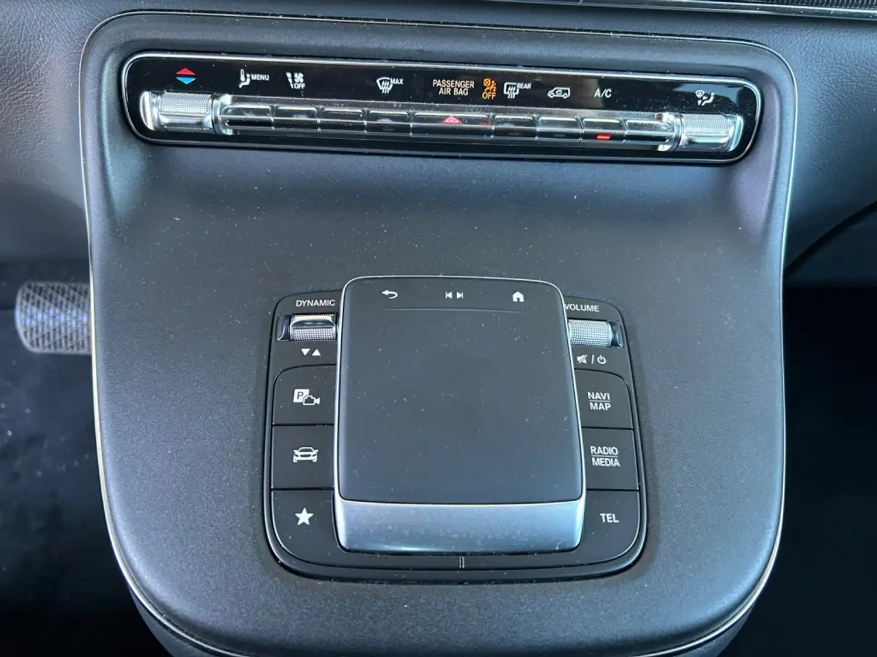 Mercedes-Benz V 220 d Kompakt 9GT*MBUX*AHK*DISTR*KAMERA 18