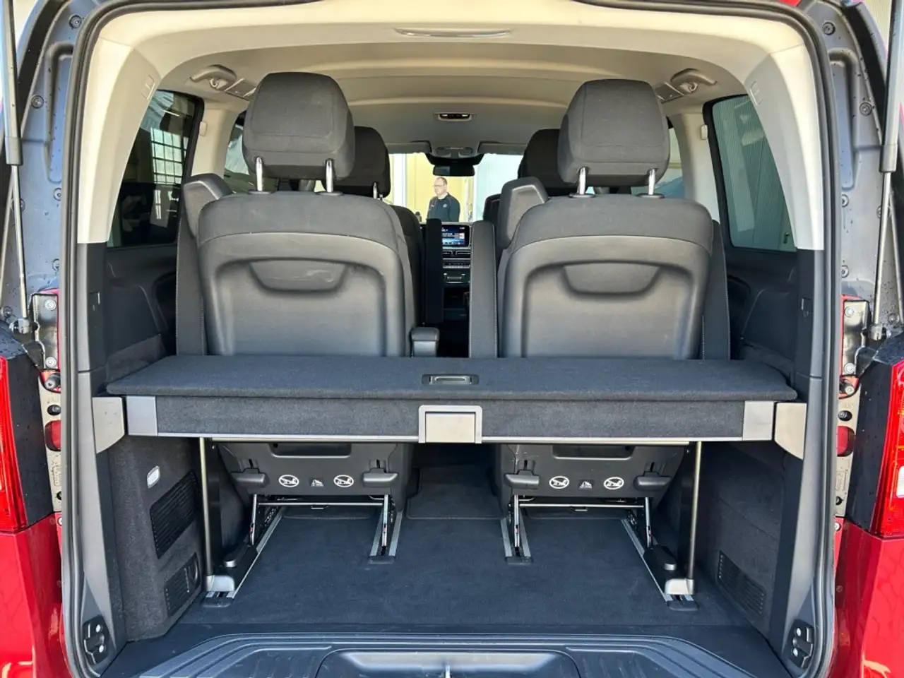 Mercedes-Benz V 220 d Kompakt 9GT*MBUX*AHK*DISTR*KAMERA 14