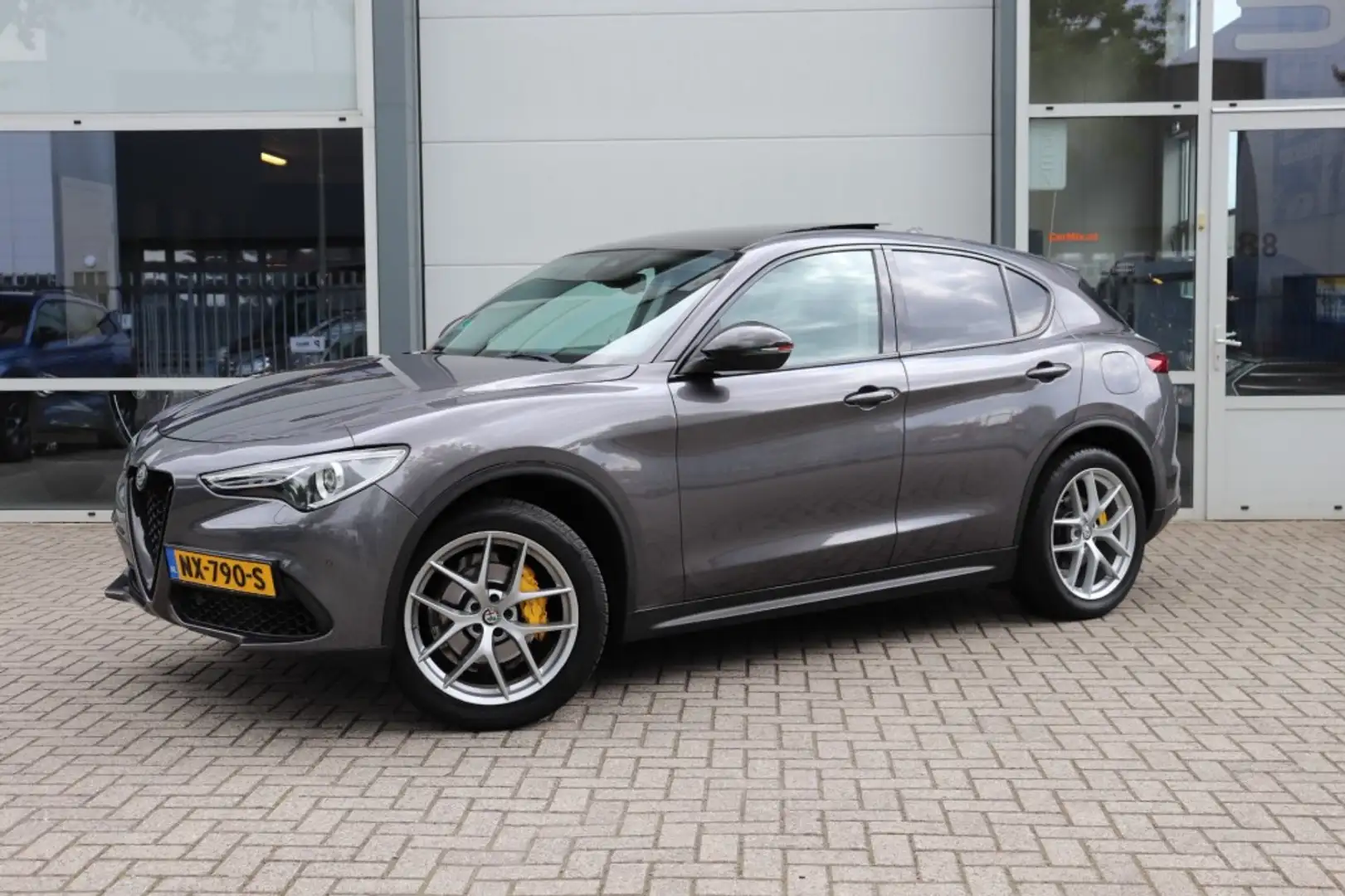 Alfa Romeo Stelvio 2.0 T Q4 280PK FIRST EDITION/PANO/STOEL.STUUR.VERW Grigio - 1