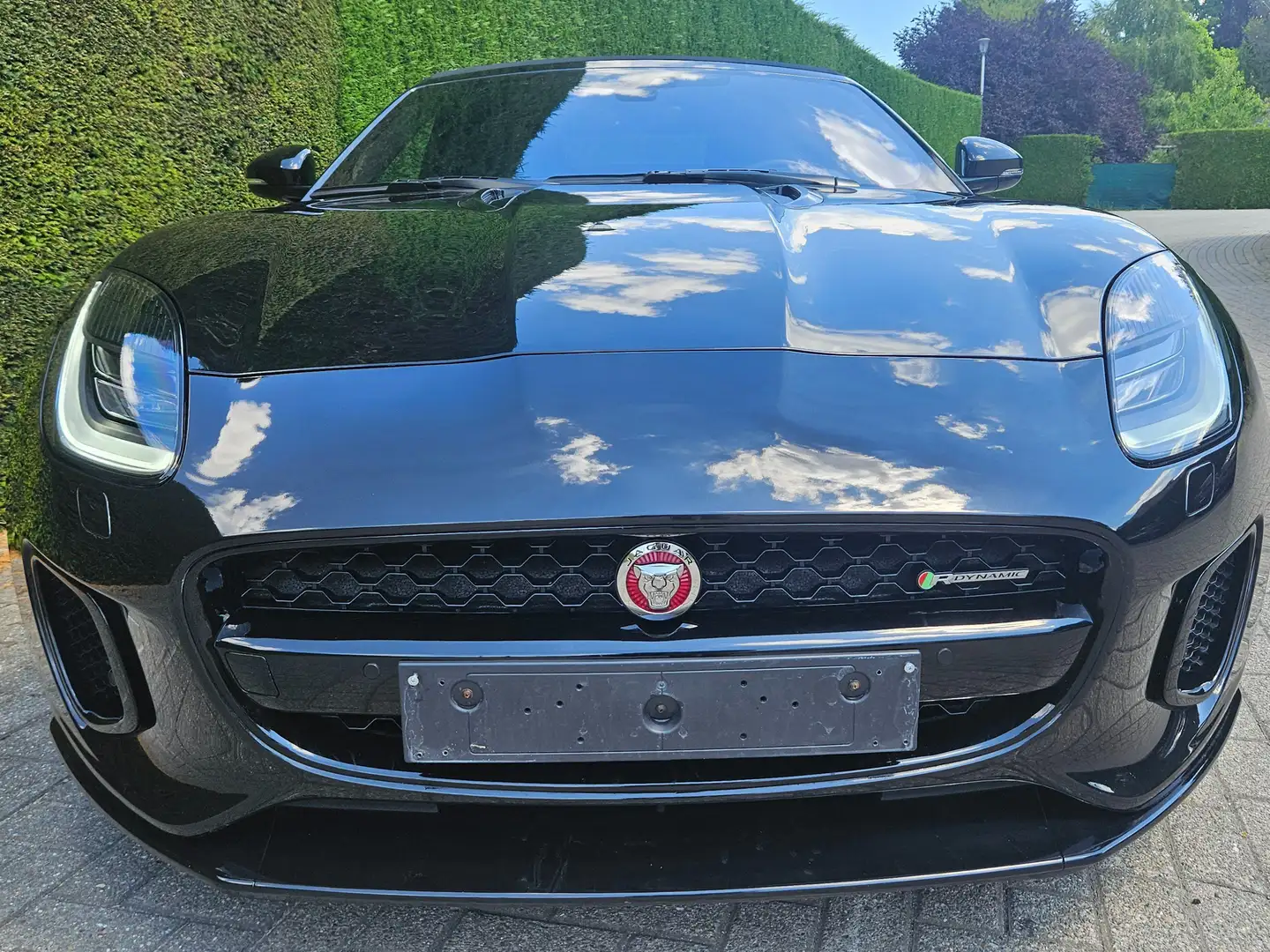 Jaguar F-Type F-Type Cabriolet 2.0 i4 R-Dynamic Noir - 2