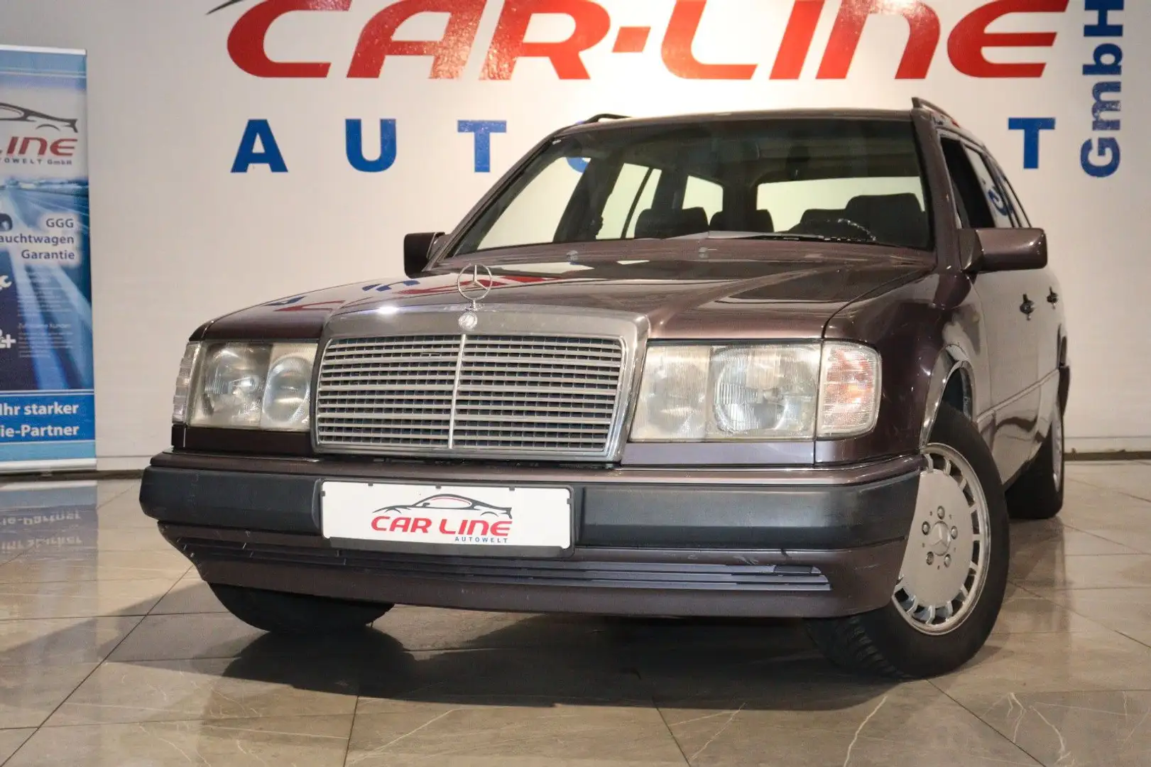 Mercedes-Benz 230 TE W124 H*Automatik*Schiebedach*Klima*Alu* - 1