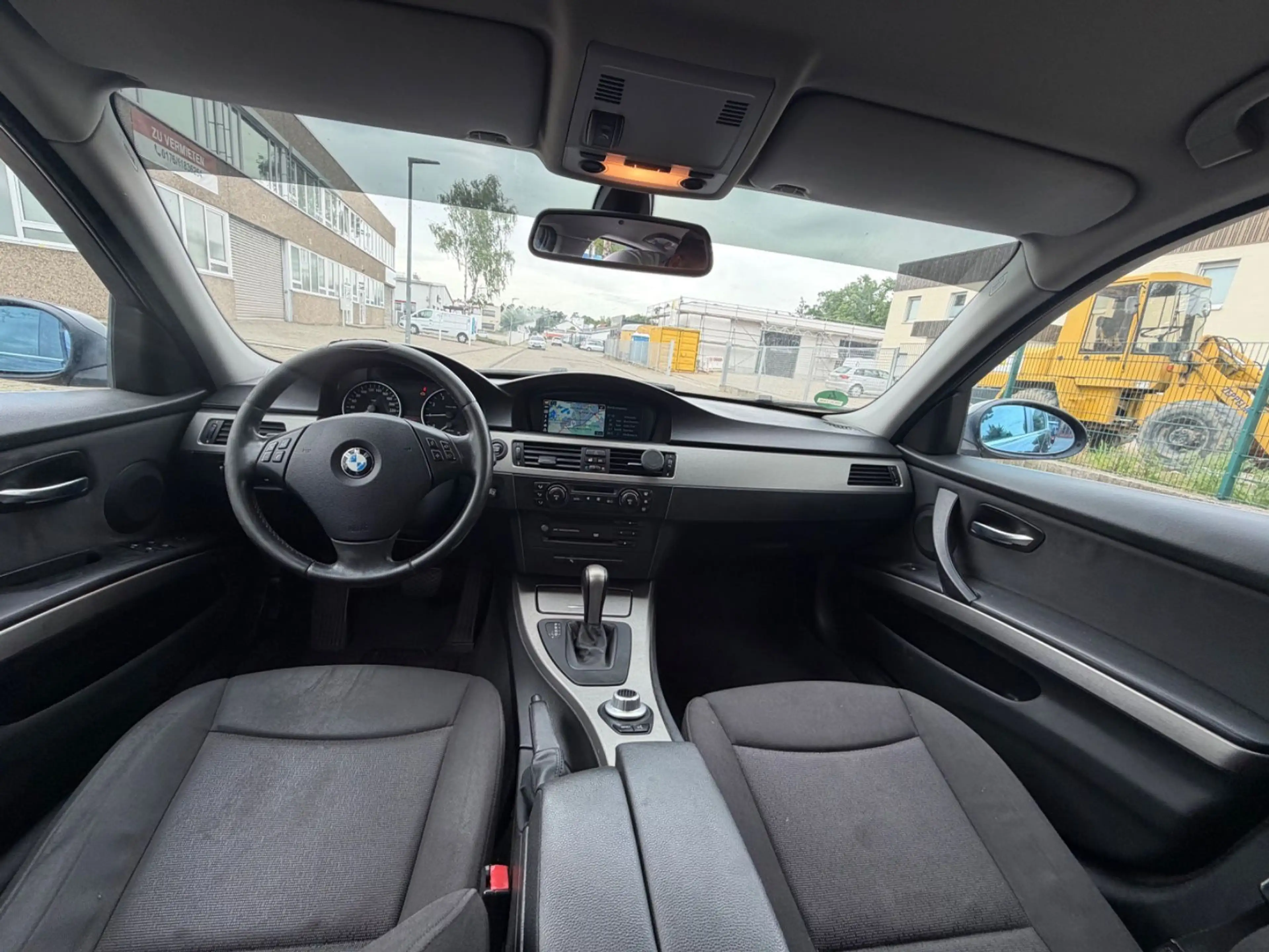 BMW 325 i 3 Limousine Automatik TÜV NEU & Garantie!!! — photo 15