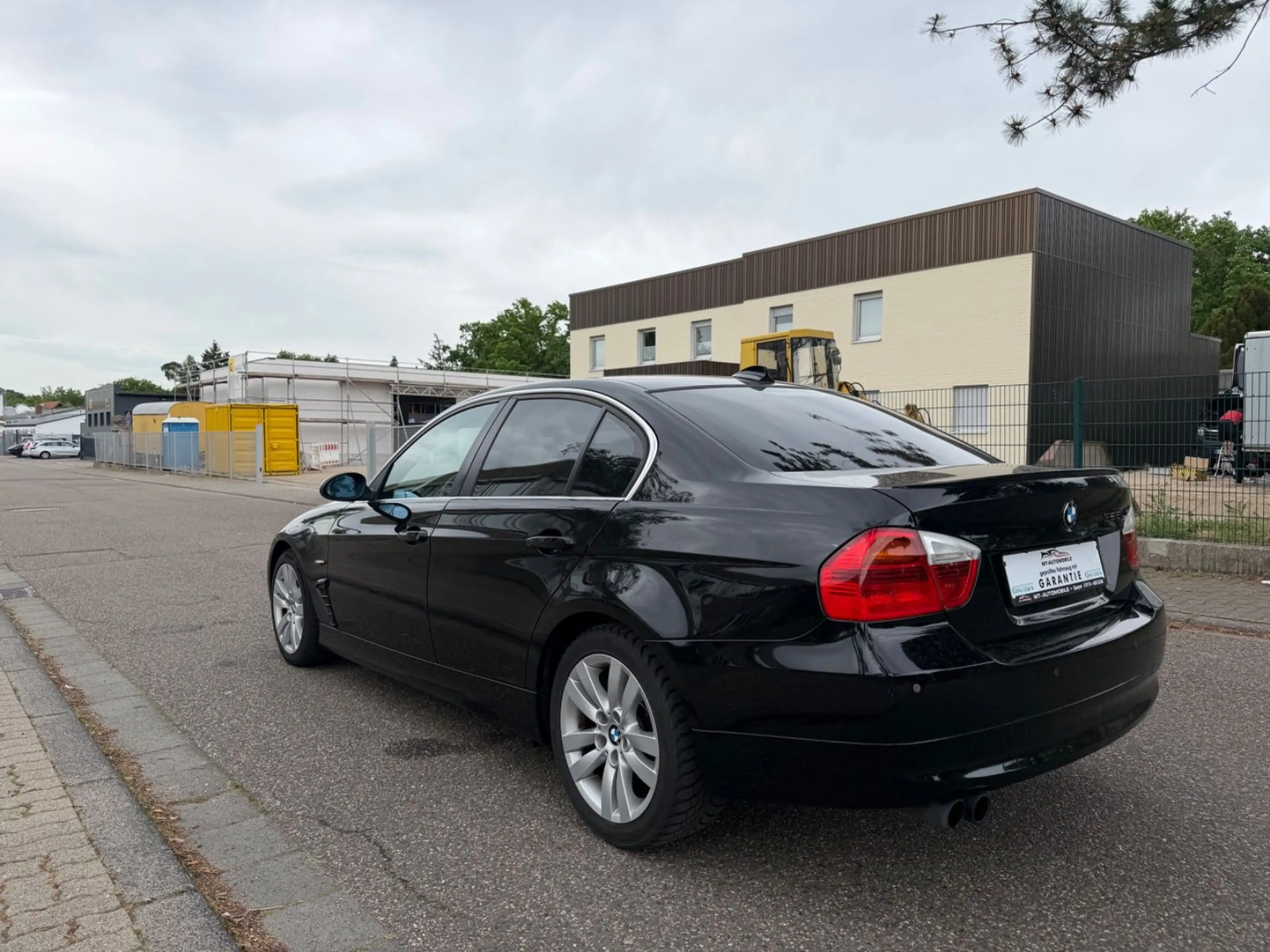 BMW 325 i 3 Limousine Automatik TÜV NEU & Garantie!!! — photo 7