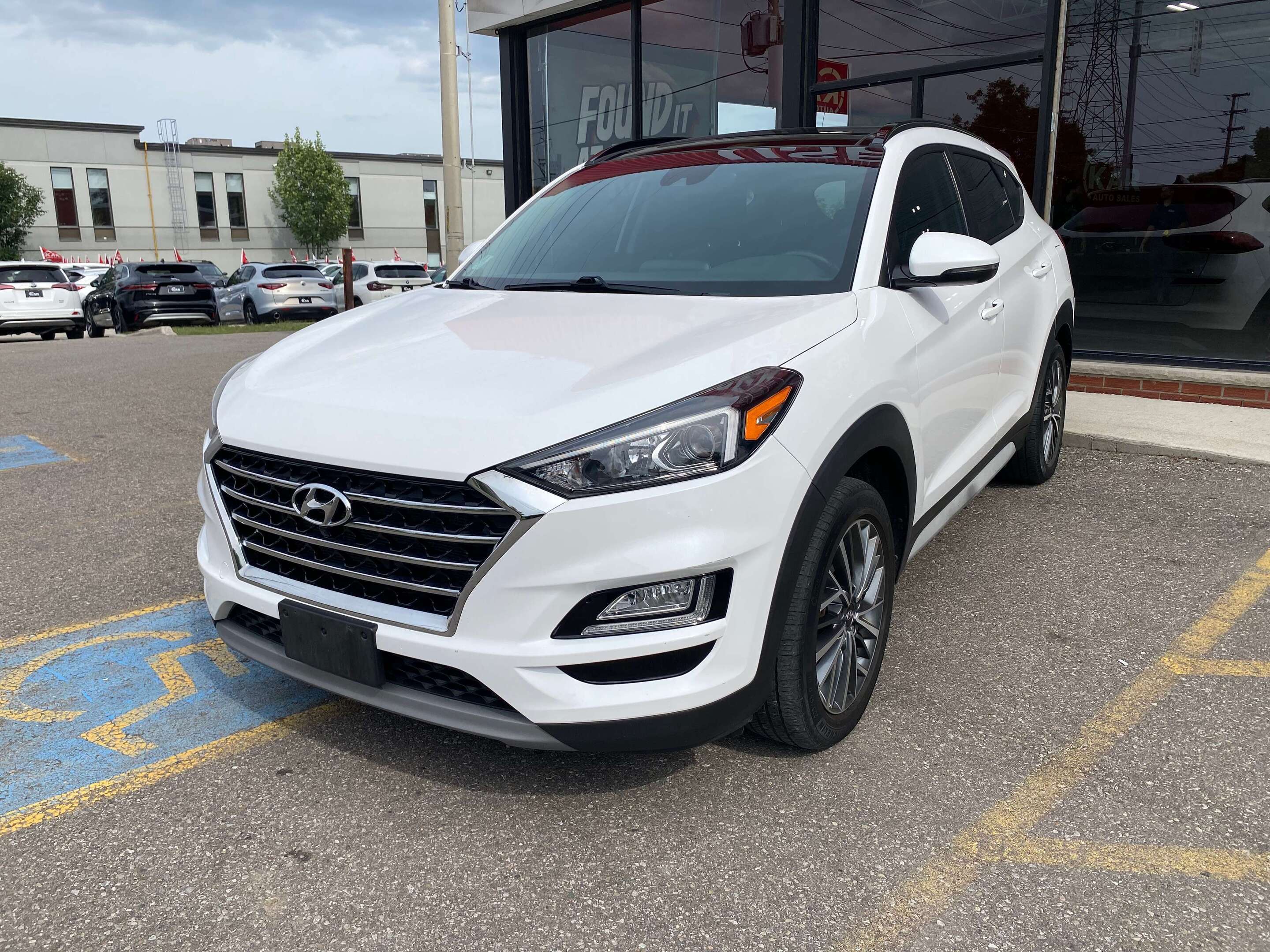 White 2020 Hyundai Tucson SUV / Crossover 6-Speed Automatic