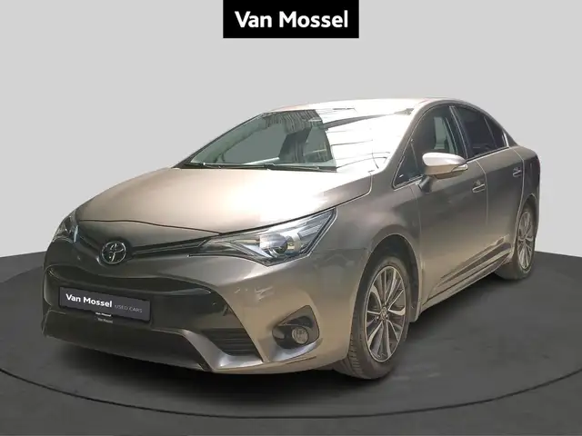 Toyota Avensis Sedan 1.8 Valvematic Multidrive S Comfort