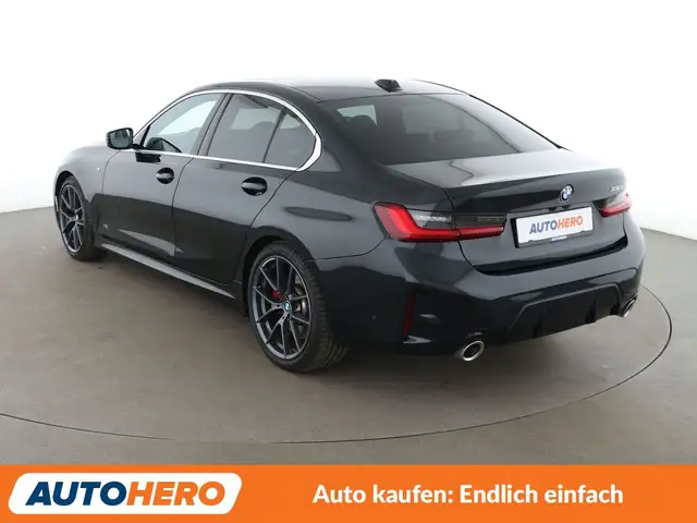 BMW 3 Series view 4