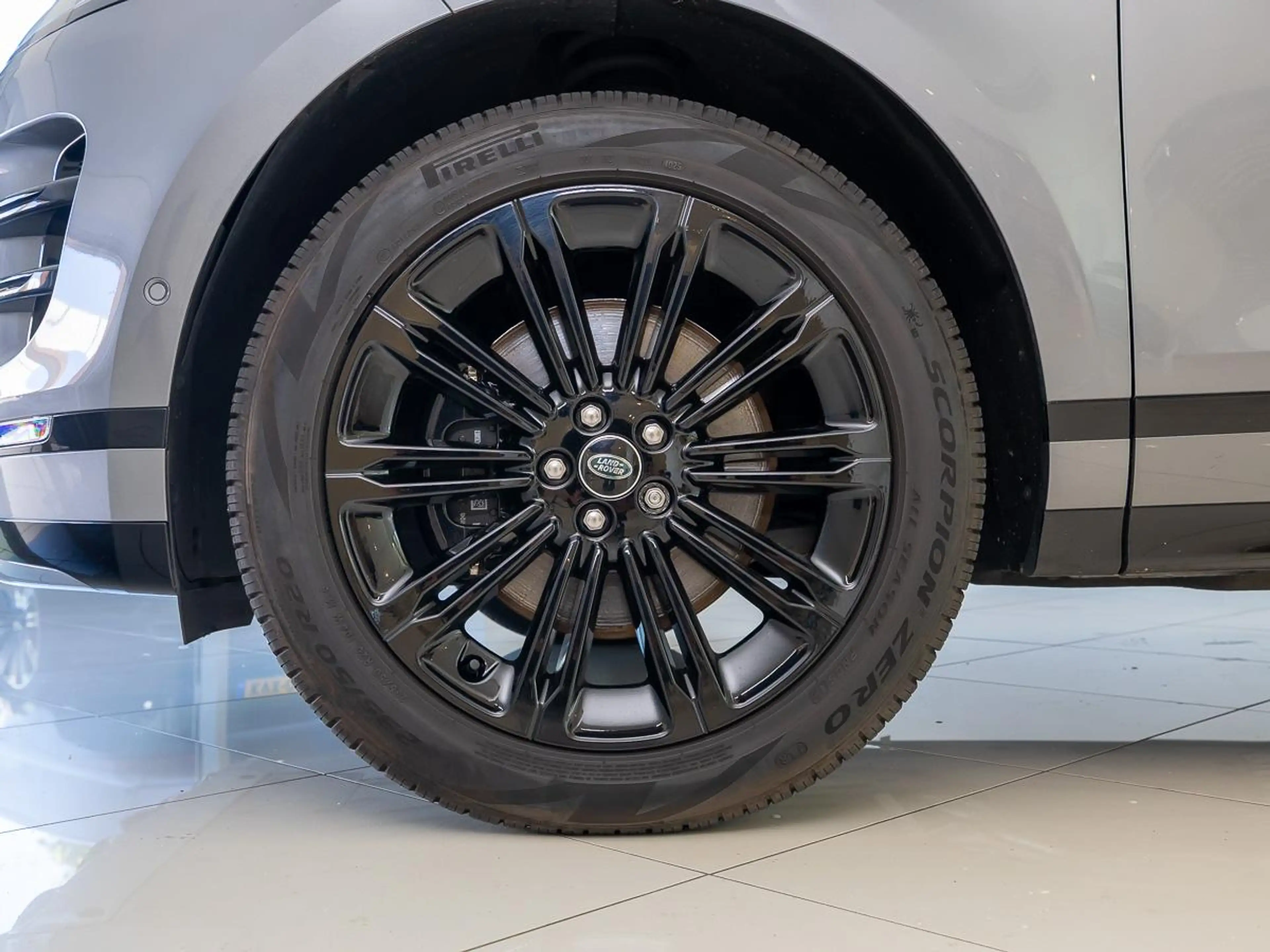 Land Rover Range Rover Evoque 1.5 P270e PHEV AWD SE Dynamic Edition l Cold Clima — photo 10