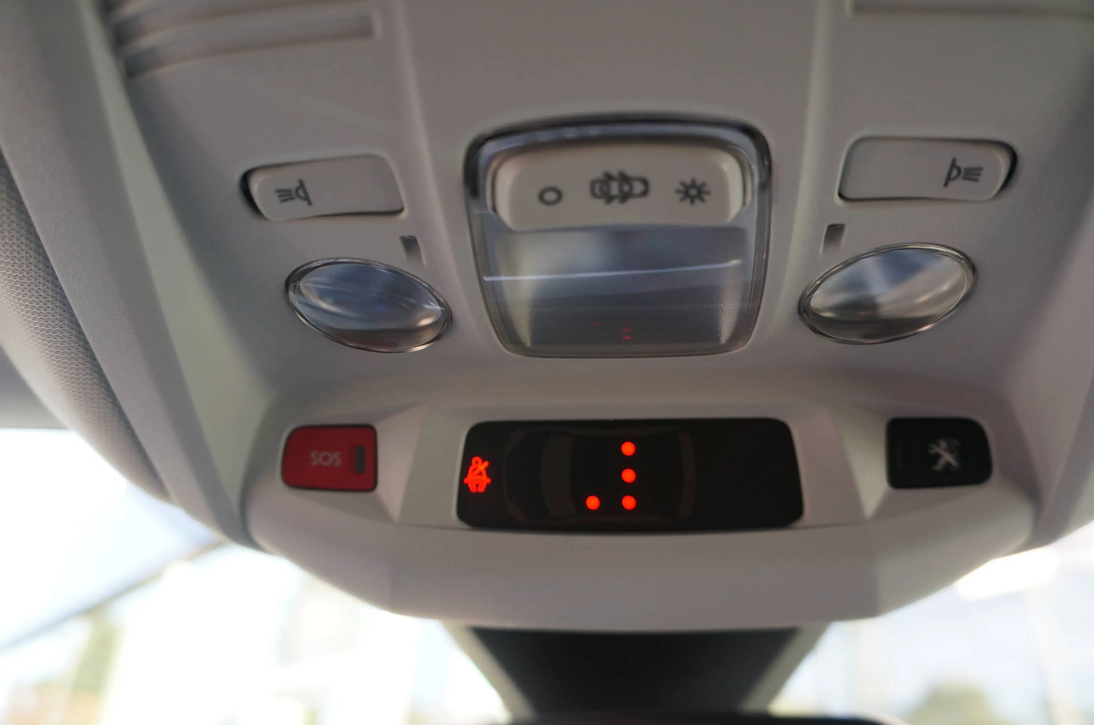 Peugeot 3008 3008 1.2 PureTech Allure (EU6.2) — photo 15