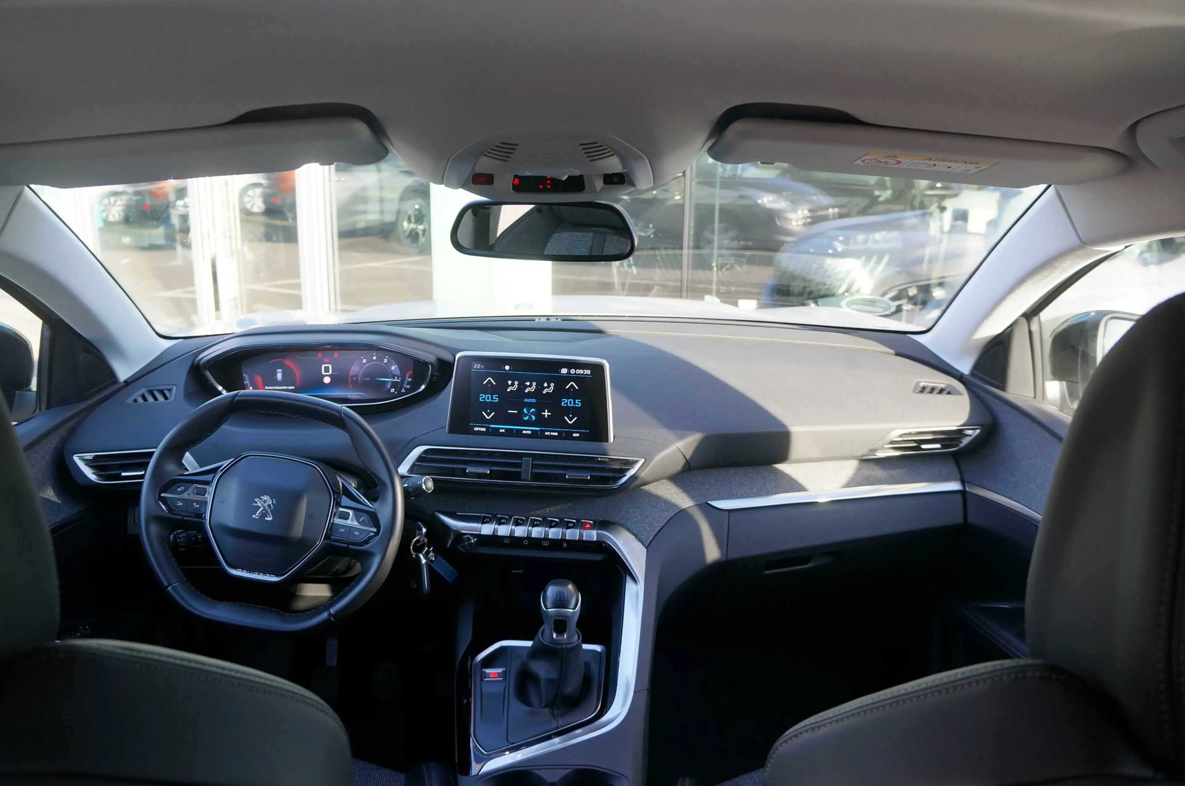 Peugeot 3008 3008 1.2 PureTech Allure (EU6.2) — photo 8