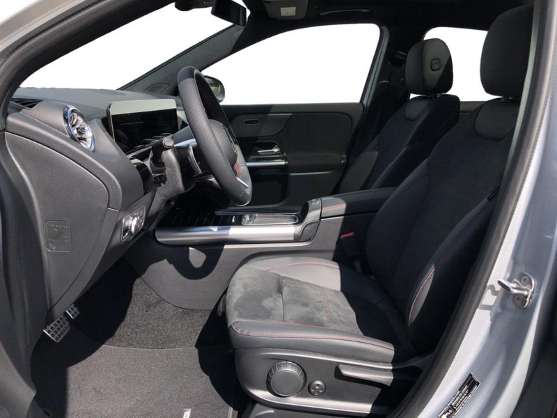 Mercedes-Benz GLA 200 AMG+ILS+MBUX+MBeam+Night+AHK+Pano+SHD — photo 7