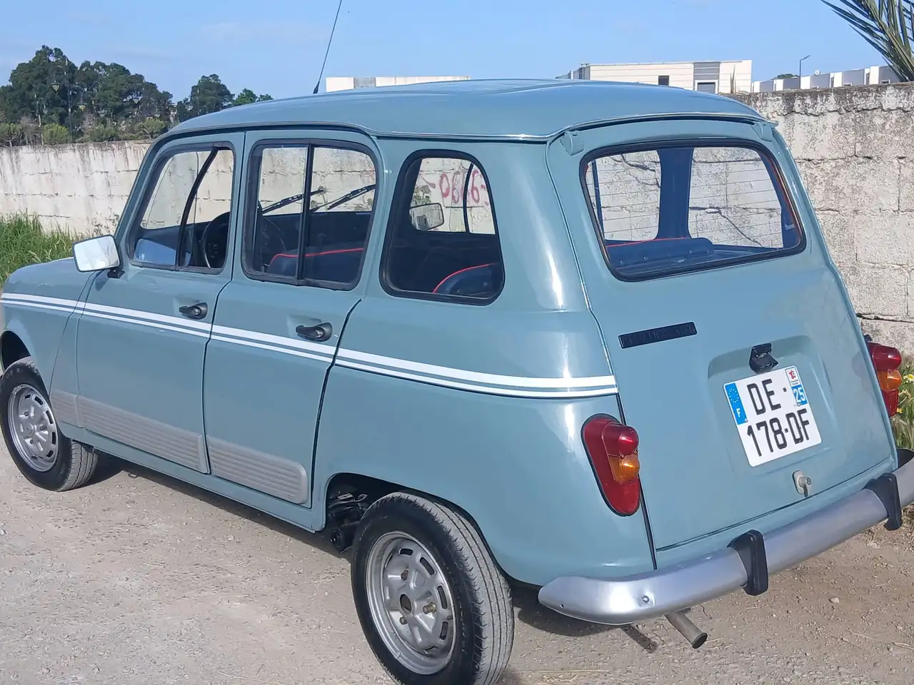 Renault R 4 4 GTL Clan, foto 1