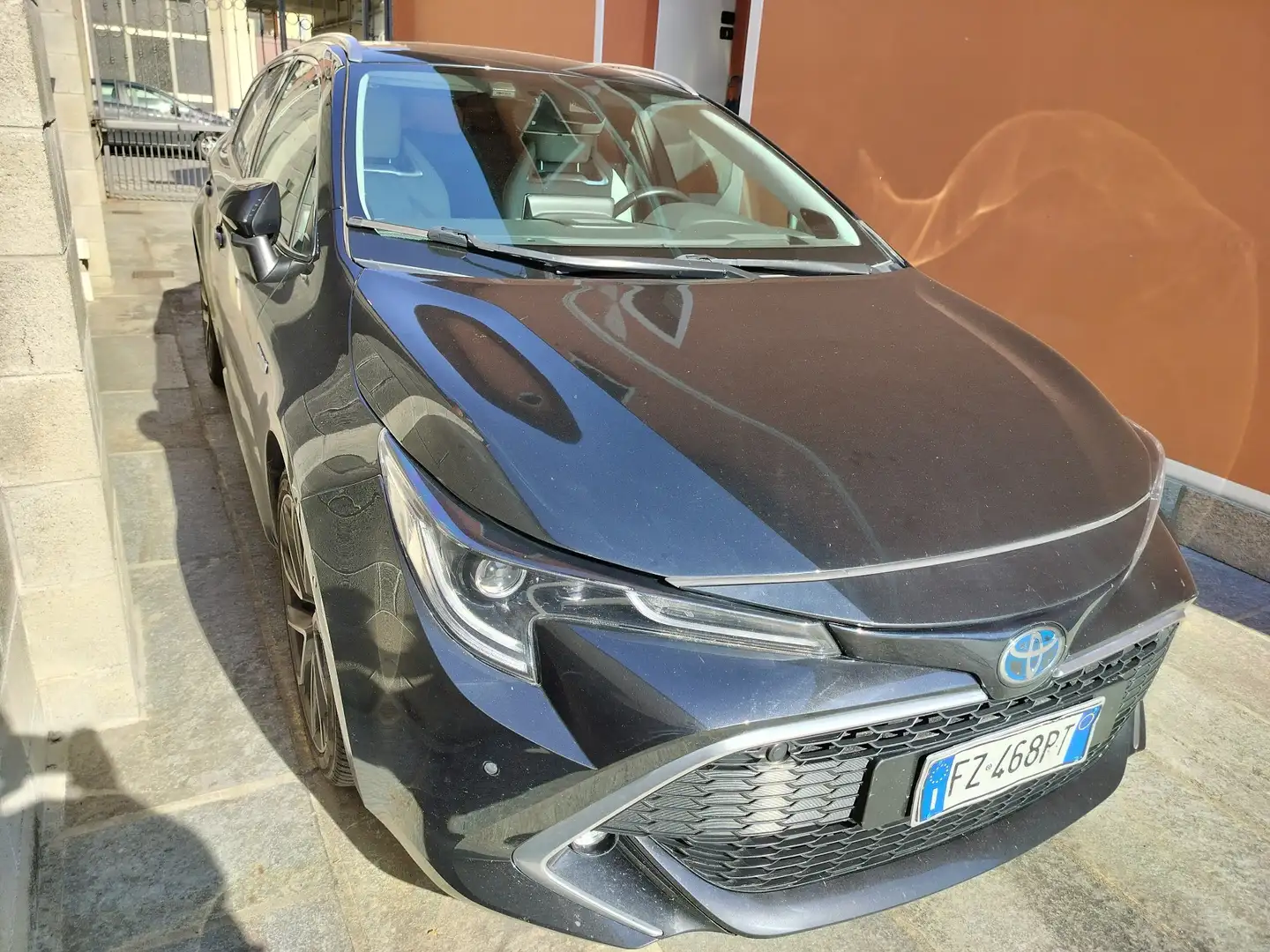 Toyota Corolla Corolla Touring Sports 2.0h Lounge 184cv Noir - 2