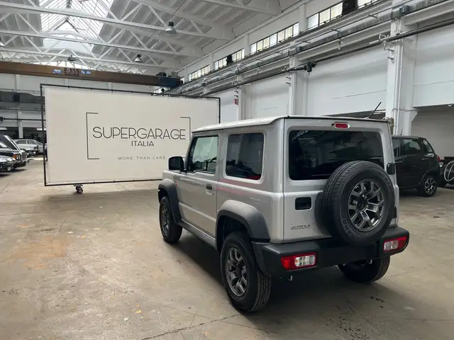 Suzuki Jimny view 5