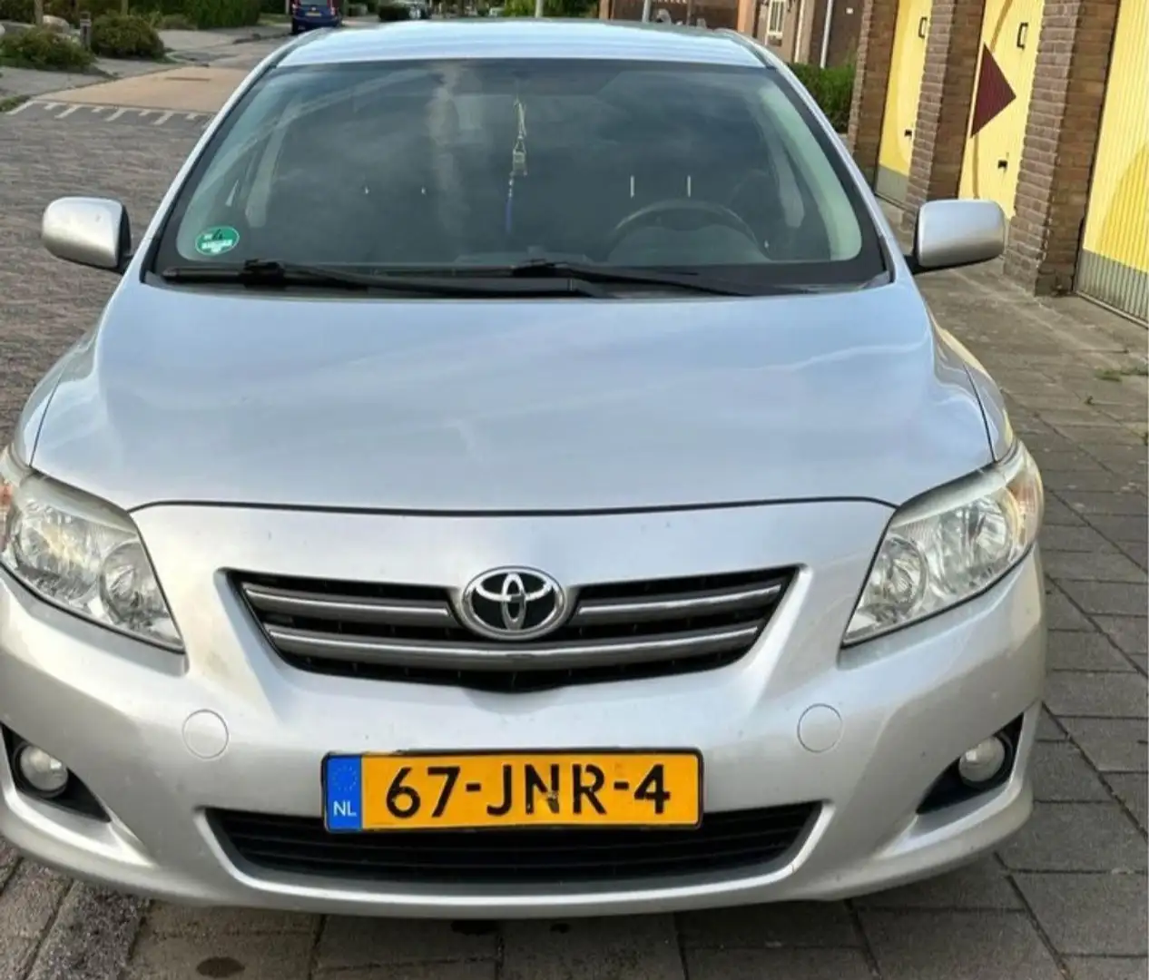 Toyota Corolla 1.6-16V Sol Gris - 2