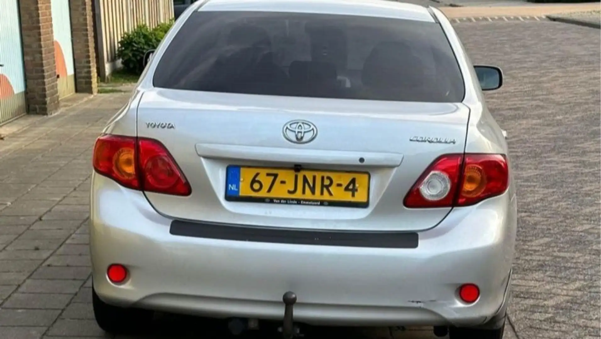 Toyota Corolla 1.6-16V Sol Gris - 1