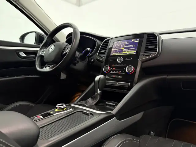 Renault Talisman view 23