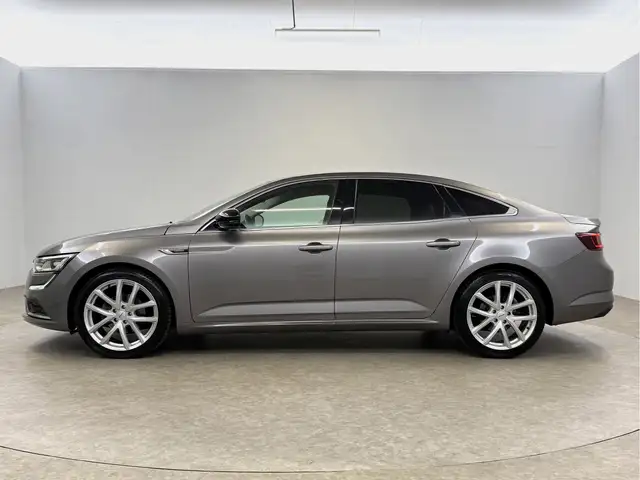 Renault Talisman view 11