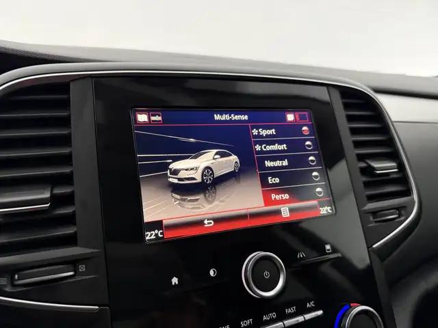 Renault Talisman view 26