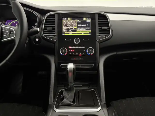 Renault Talisman view 17