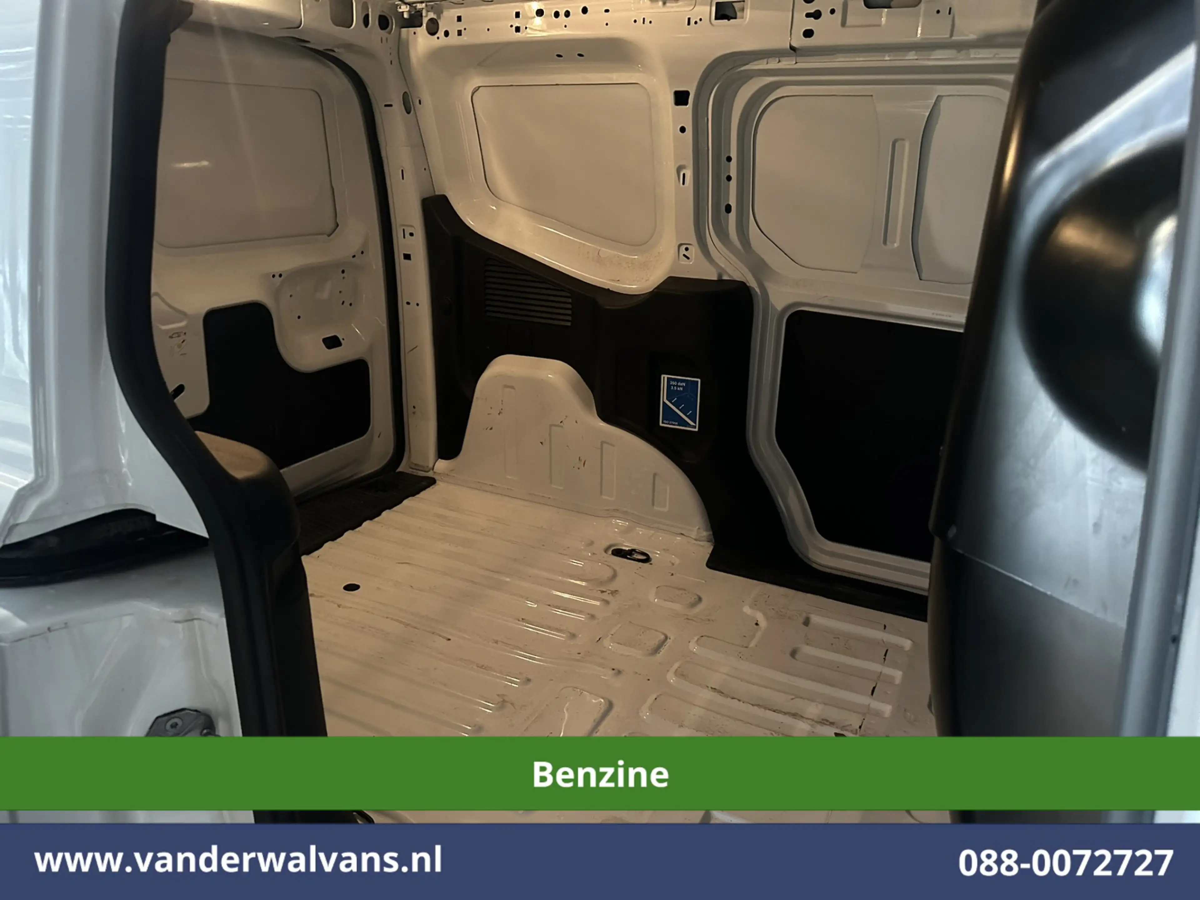 Ford Transit Courier 1.0 EcoBoost 101pk Benzine L1H1 Euro6 Airco | Appl — photo 11