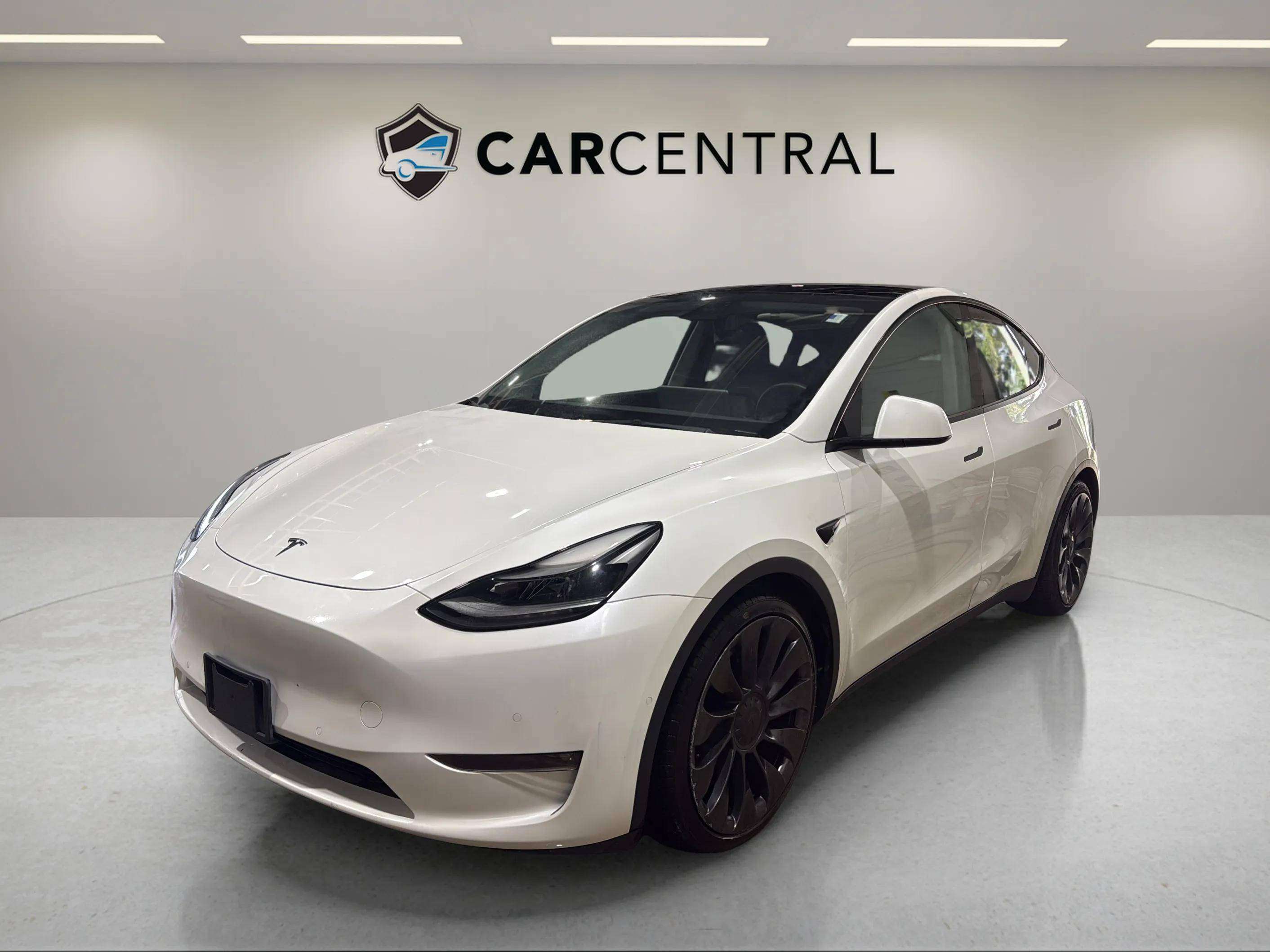 White 2022 Tesla Model Y SUV / Crossover All-Wheel Drive 1-Speed Automatic