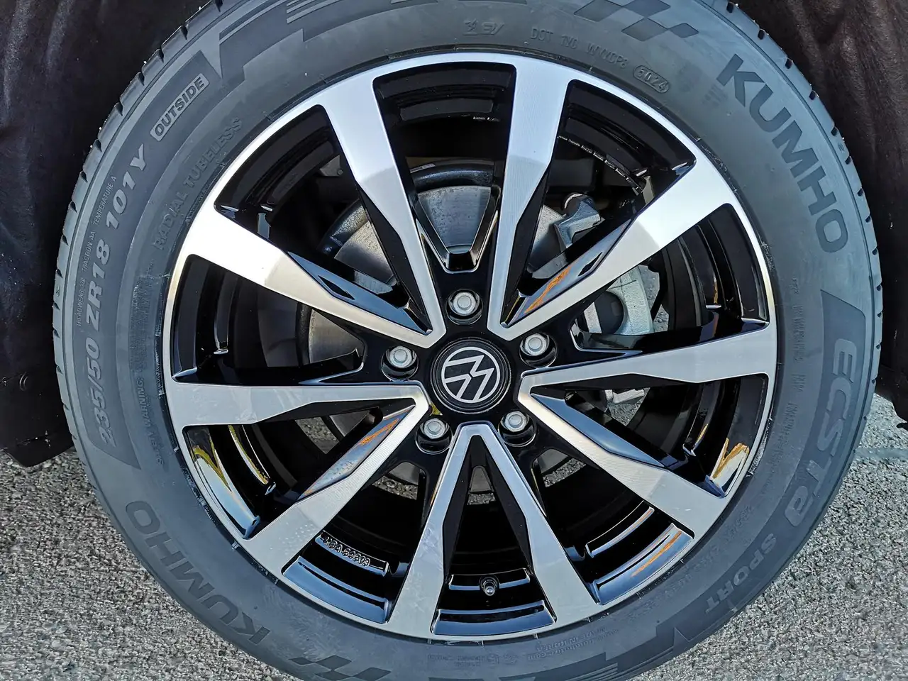 Volkswagen T7 Multivan 1,5eHybrid DSG 4Motion Sport Edition Premium KÜ 5 6