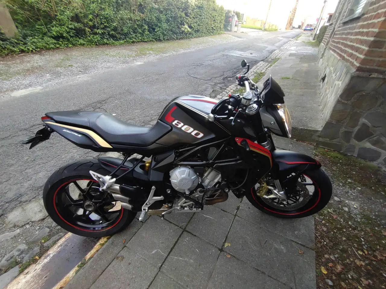 MV Agusta Brutale 800