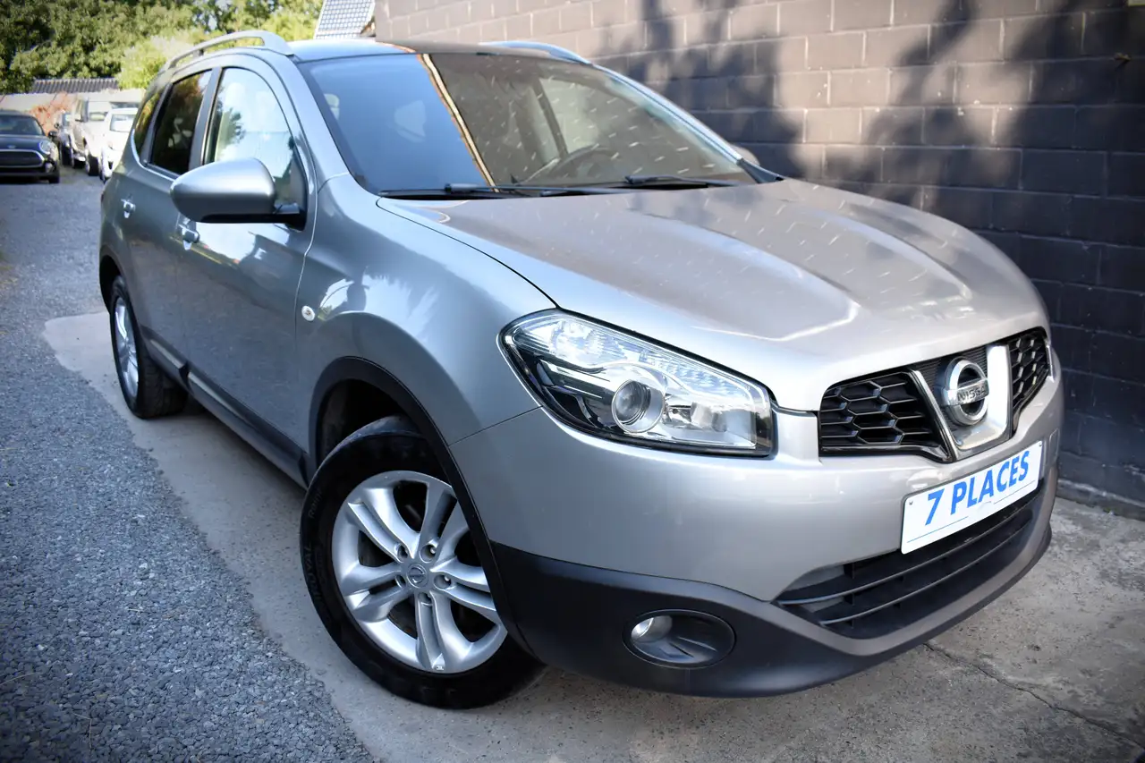 Nissan Qashqai+2