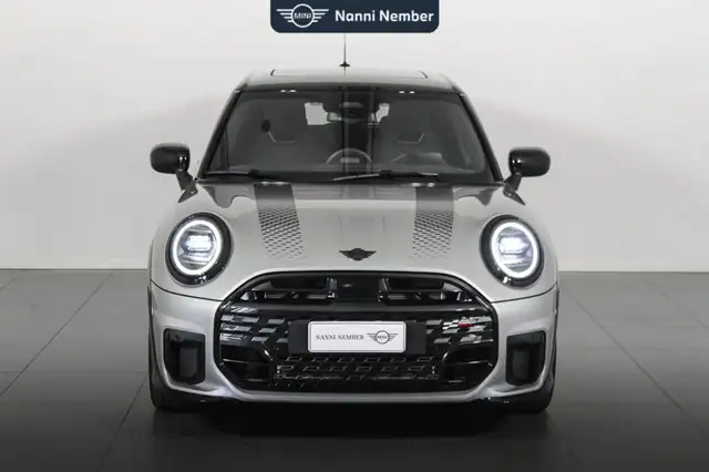 Mini Hatch view 2