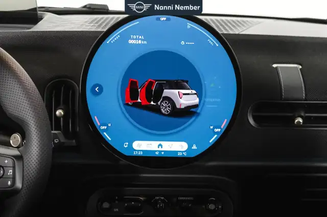 Mini Hatch view 12