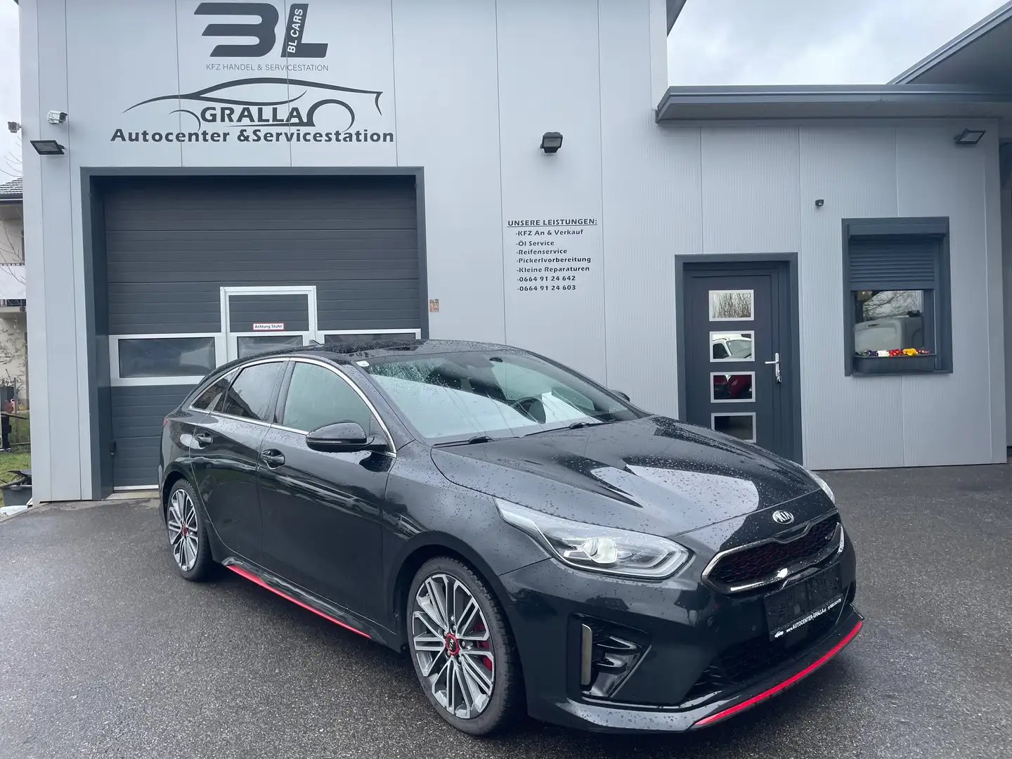 Kia ProCeed / pro_cee'd GT Schwarz - 1
