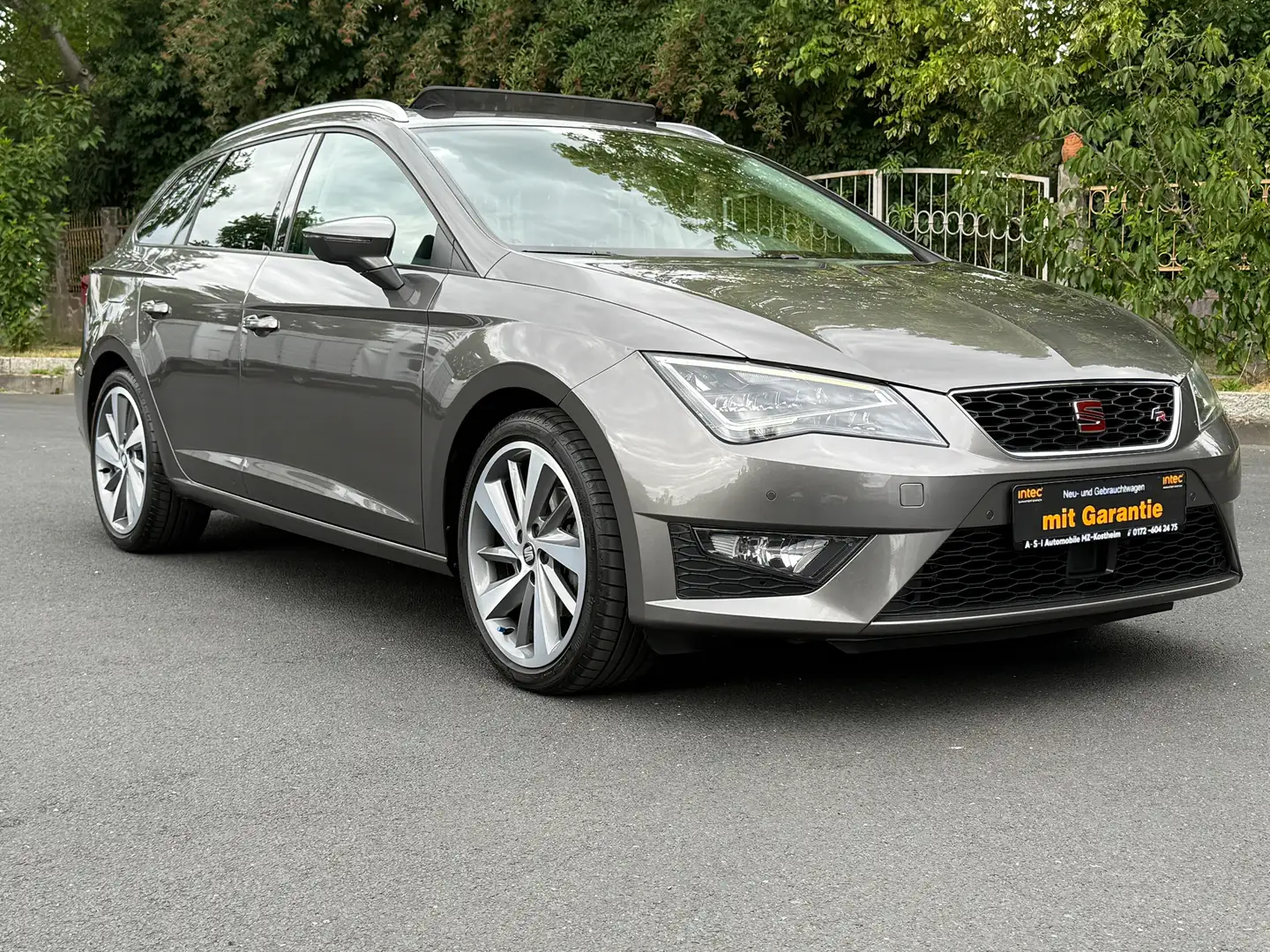 SEAT Leon FR Grau - 2