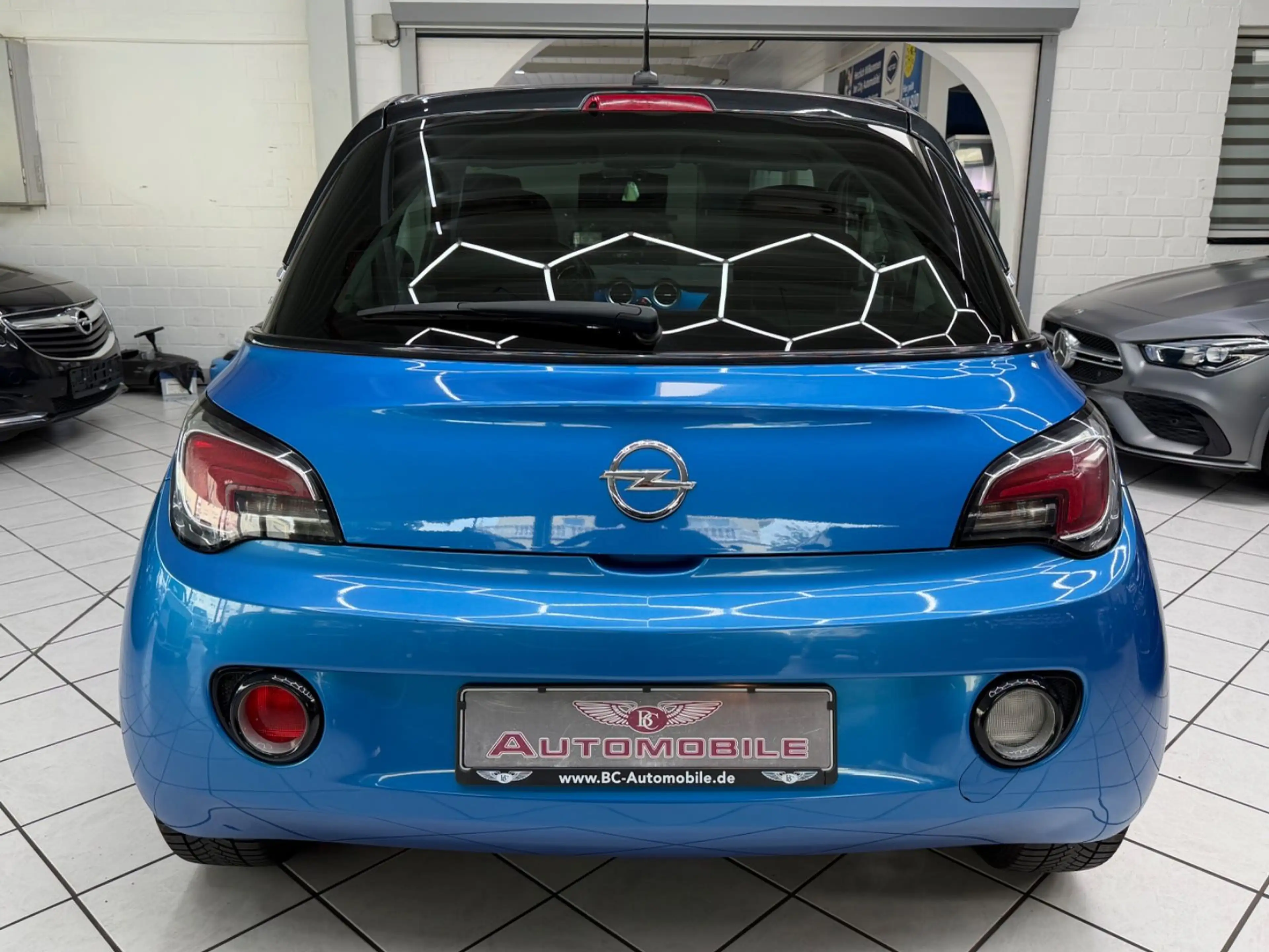 Opel Adam Slam 1.4 Sport Paket SHZ KLIMA SONDERMODELL — photo 6