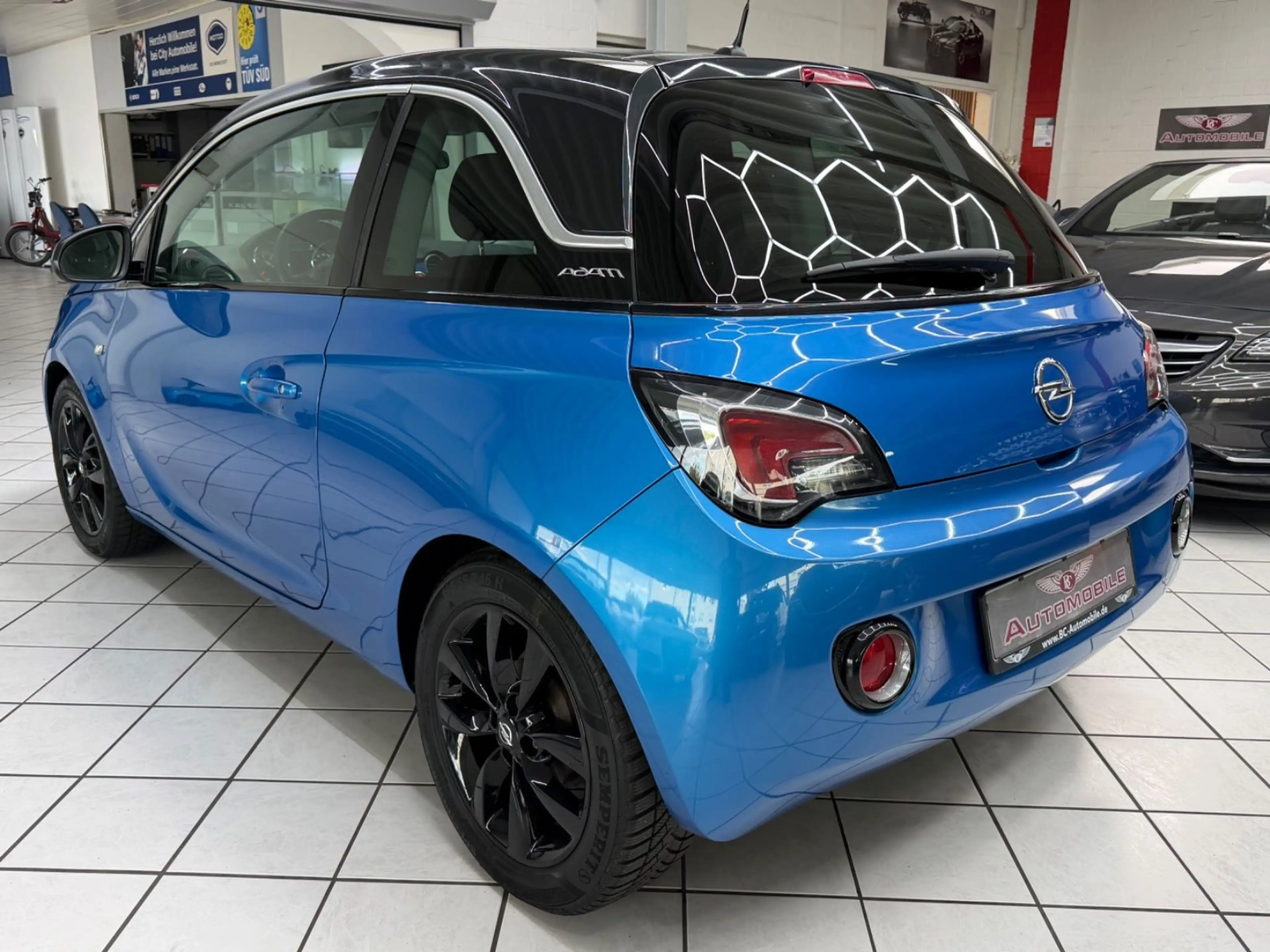 Opel Adam Slam 1.4 Sport Paket SHZ KLIMA SONDERMODELL — photo 5