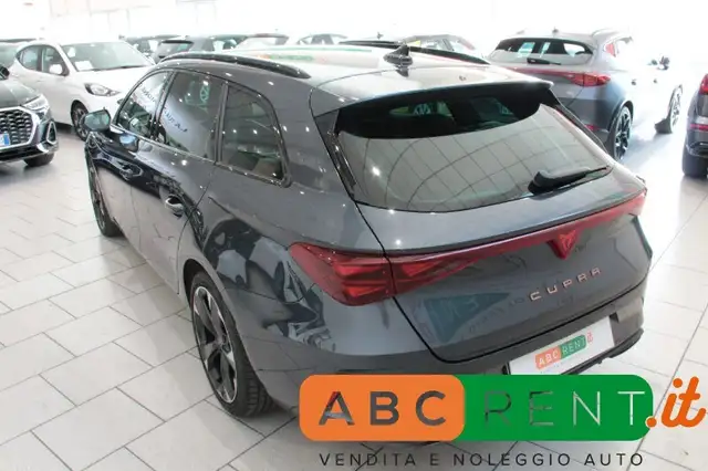 Cupra Leon view 5